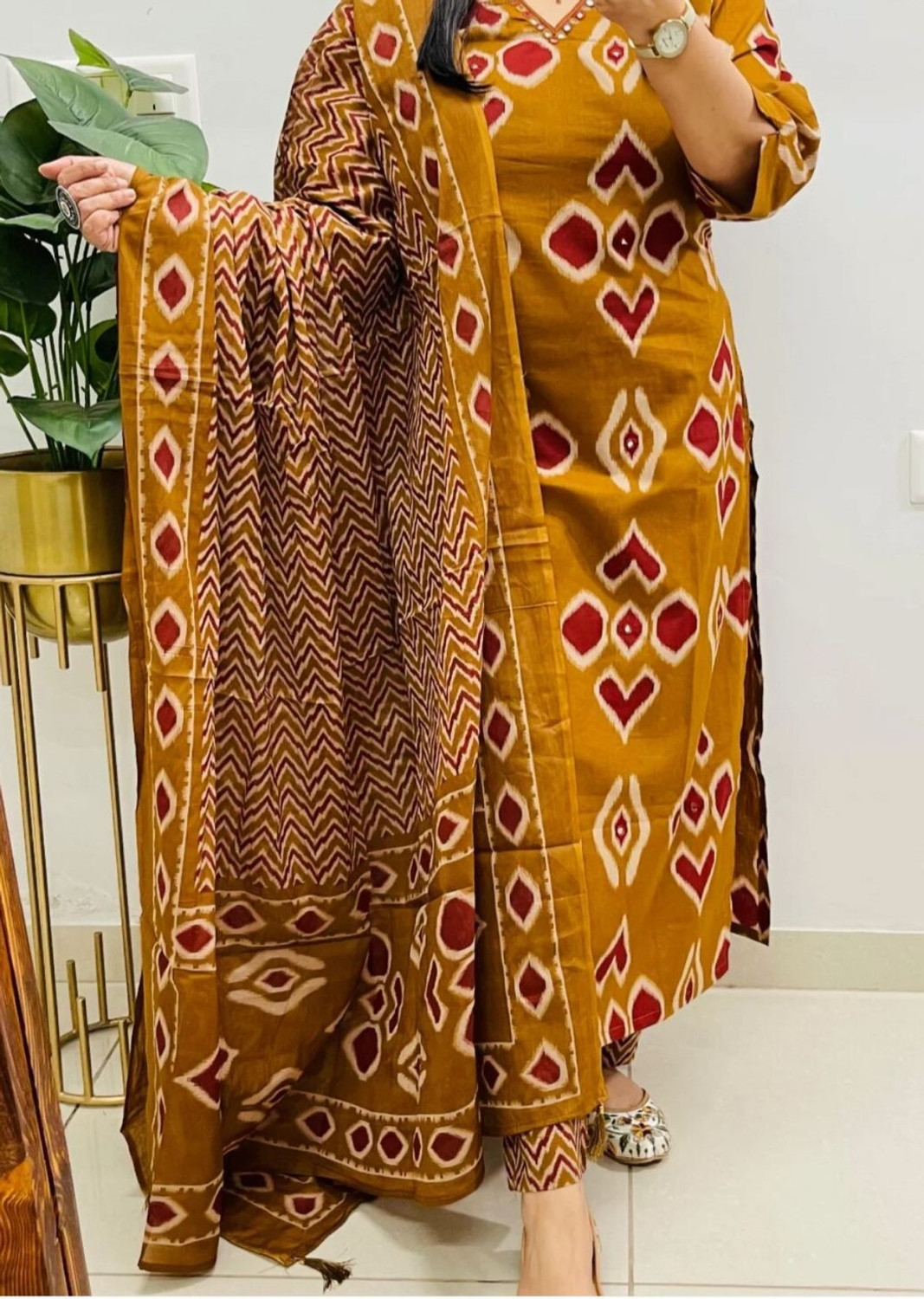 Image of RADHEY RADHEY ENTERPRISES Women Kurta Pant Dupatta Set