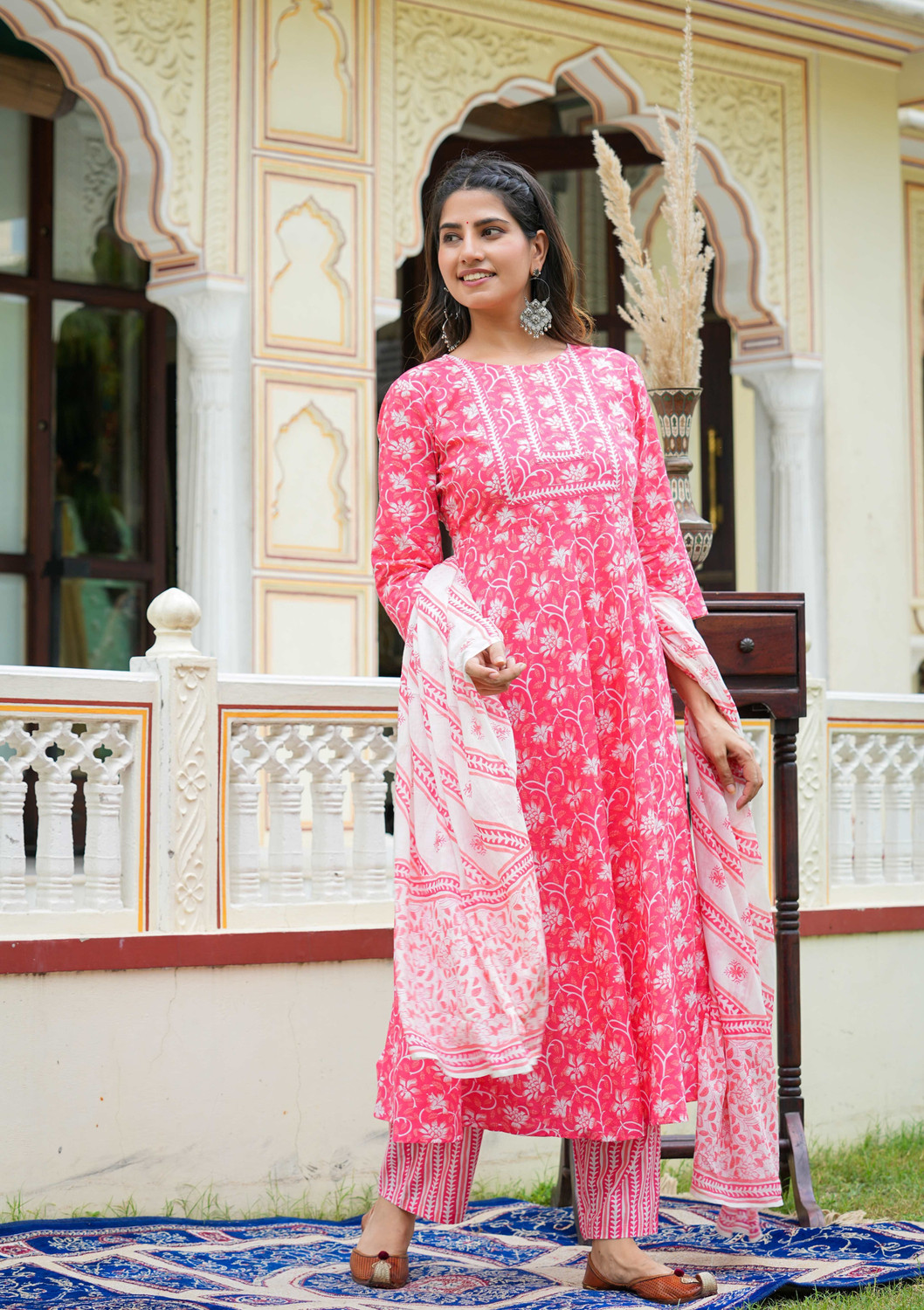 Image of AKIKO Women Kurta Pant Dupatta Set