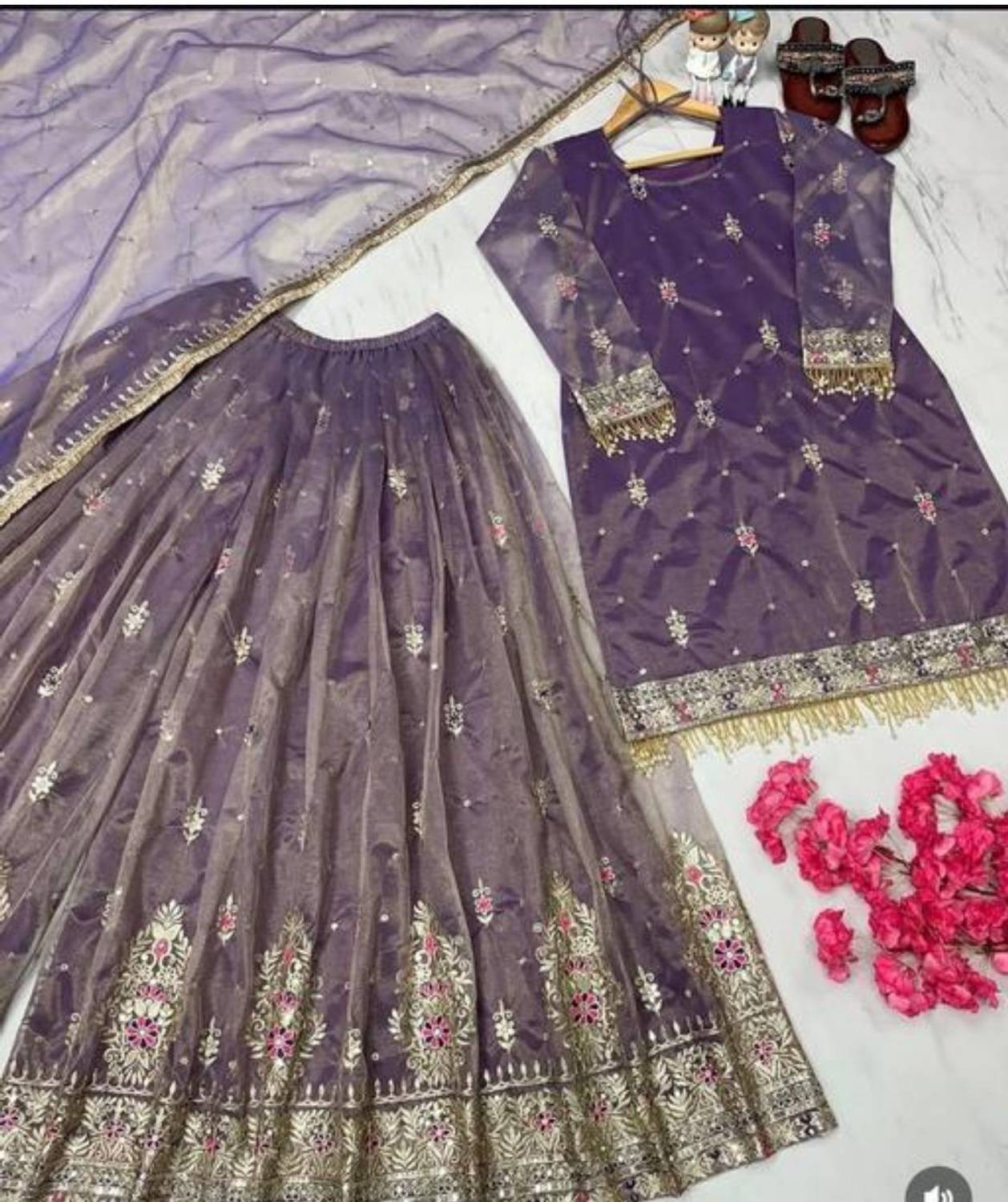Yakshali Women Kurta Sharara Dupatta Set - Image 4