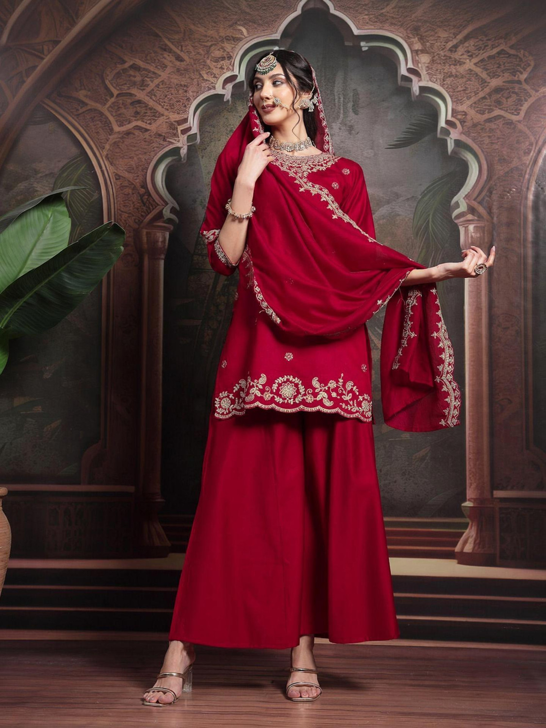 Image of Skylee Women Kurta Sharara Dupatta Set