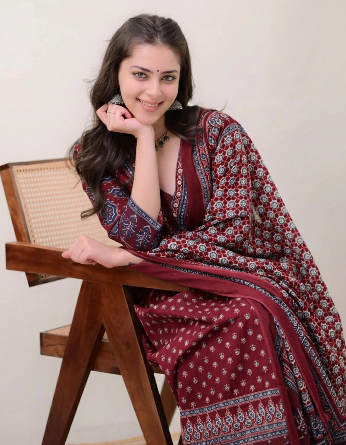 Image of Nermosa Women Kurta Pant Dupatta Set
