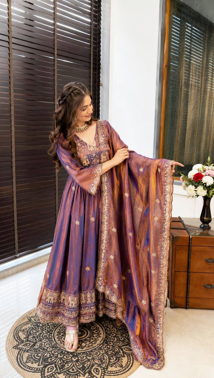 Tasrika Women Kurta Dupatta Set - Image 3