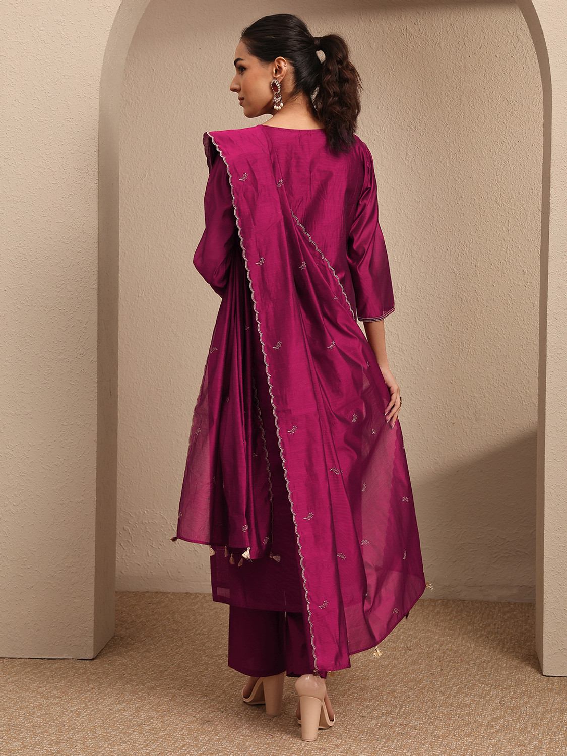 Image of LIBAS Women Kurta Pant Dupatta Set