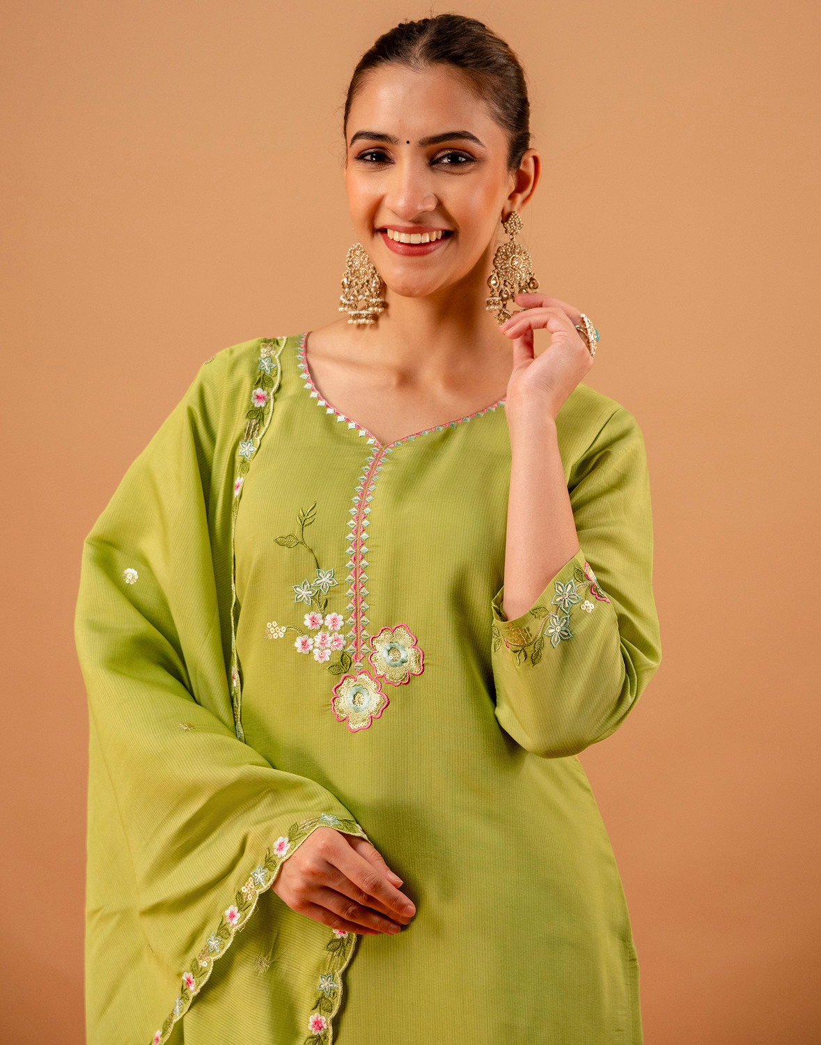 Image of Skylee Women Chanderi Kurta Pant Dupatta Set