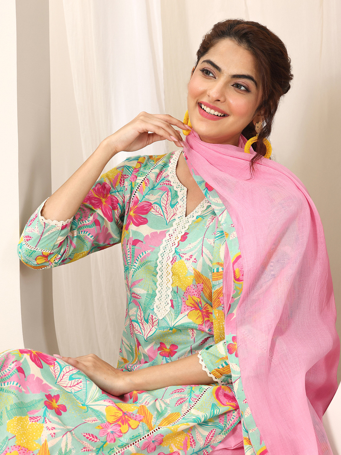 Image of LIBAS Women Kurta Pant Dupatta Set