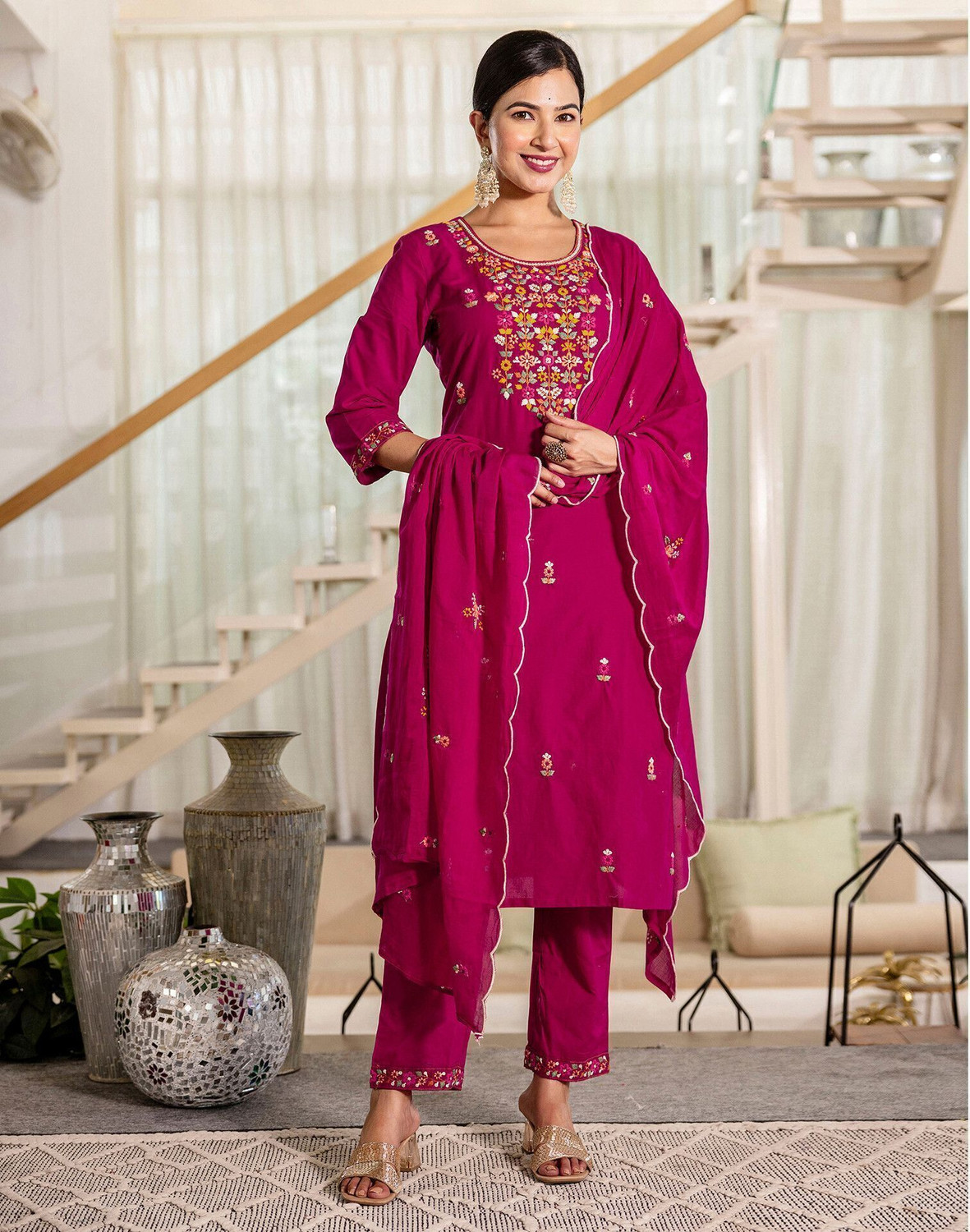 Image of Skylee Women Kurta Pant Dupatta Set