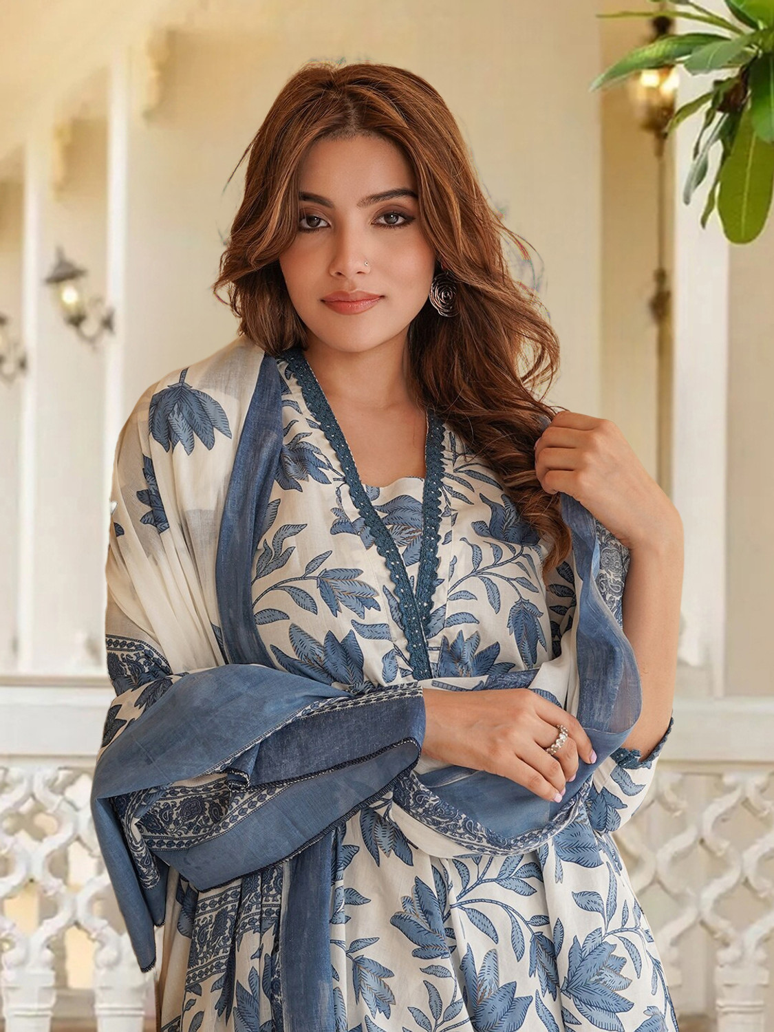 Image of 1 Stop Fashion Women Kurta Pant Dupatta Set