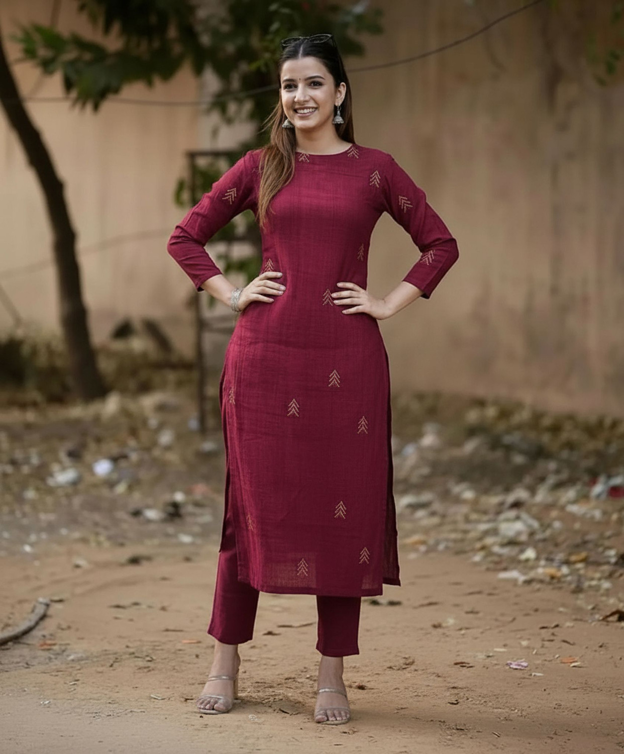 Image of Gosriki Women Kurta Pant Dupatta Set