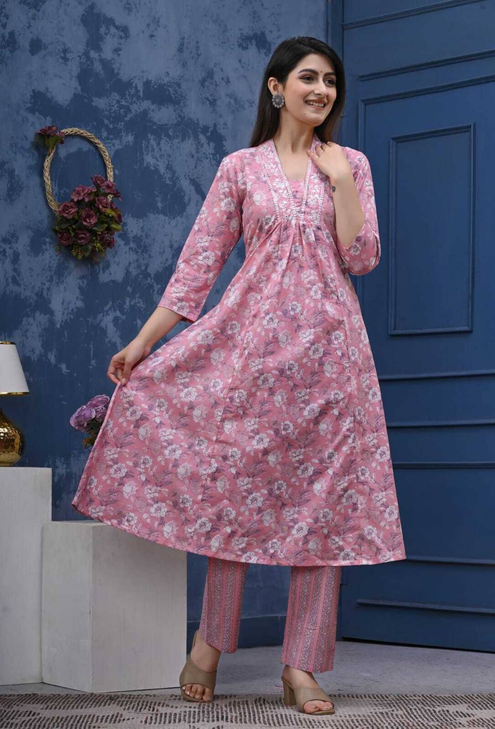 ADWETA Women Kurta Pant Set