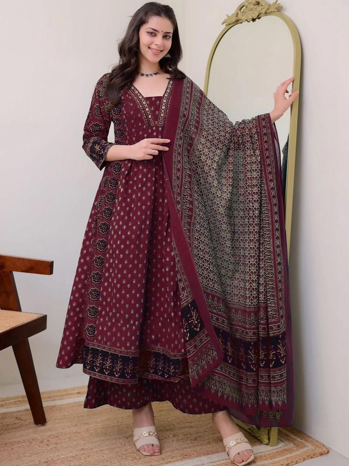 Image of Moda Rapido Women Viscose Rayon Kurta Pant Set