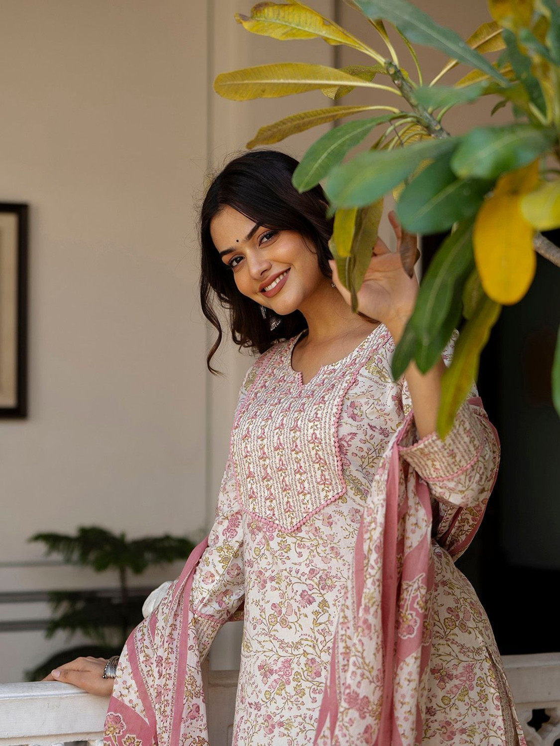 Image of ANOUK Women Kurta Pant Dupatta Set