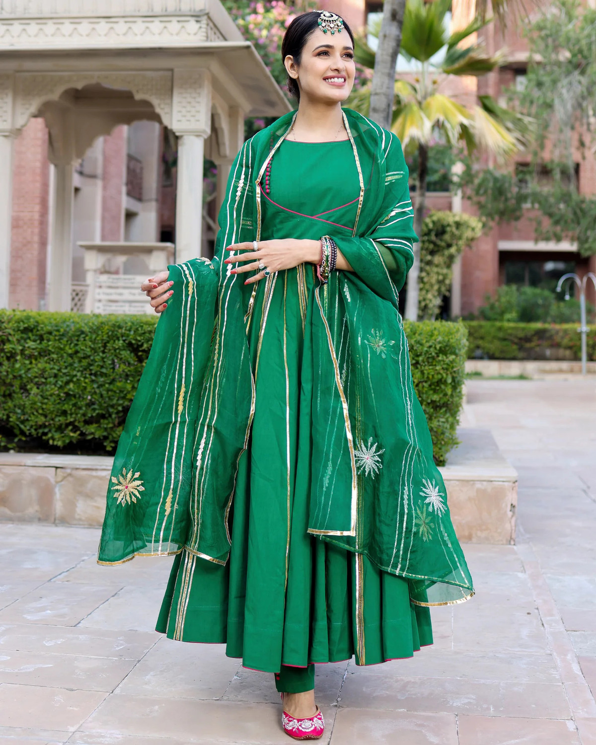 Image of METRO-FASHION Women Kurta Pant Dupatta Set