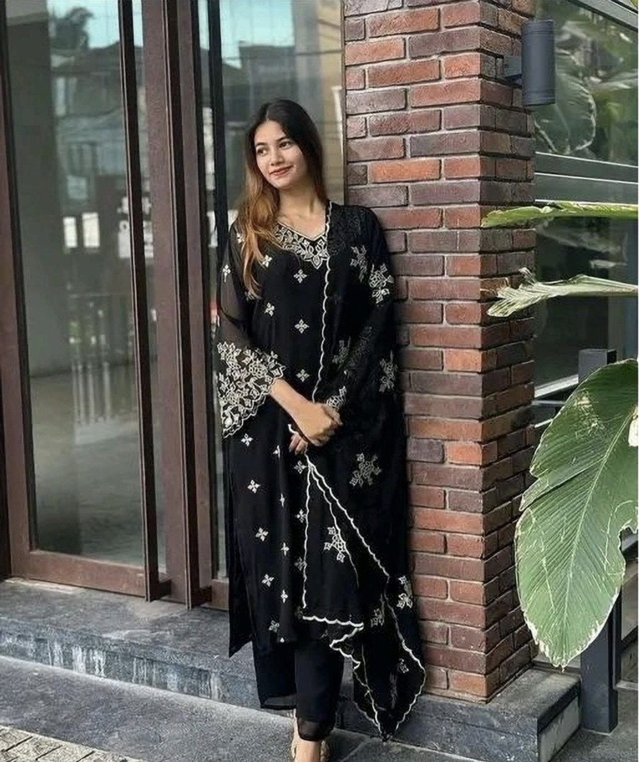 Image of W E A R I A L Women Georgette Kurta Pant Dupatta Set