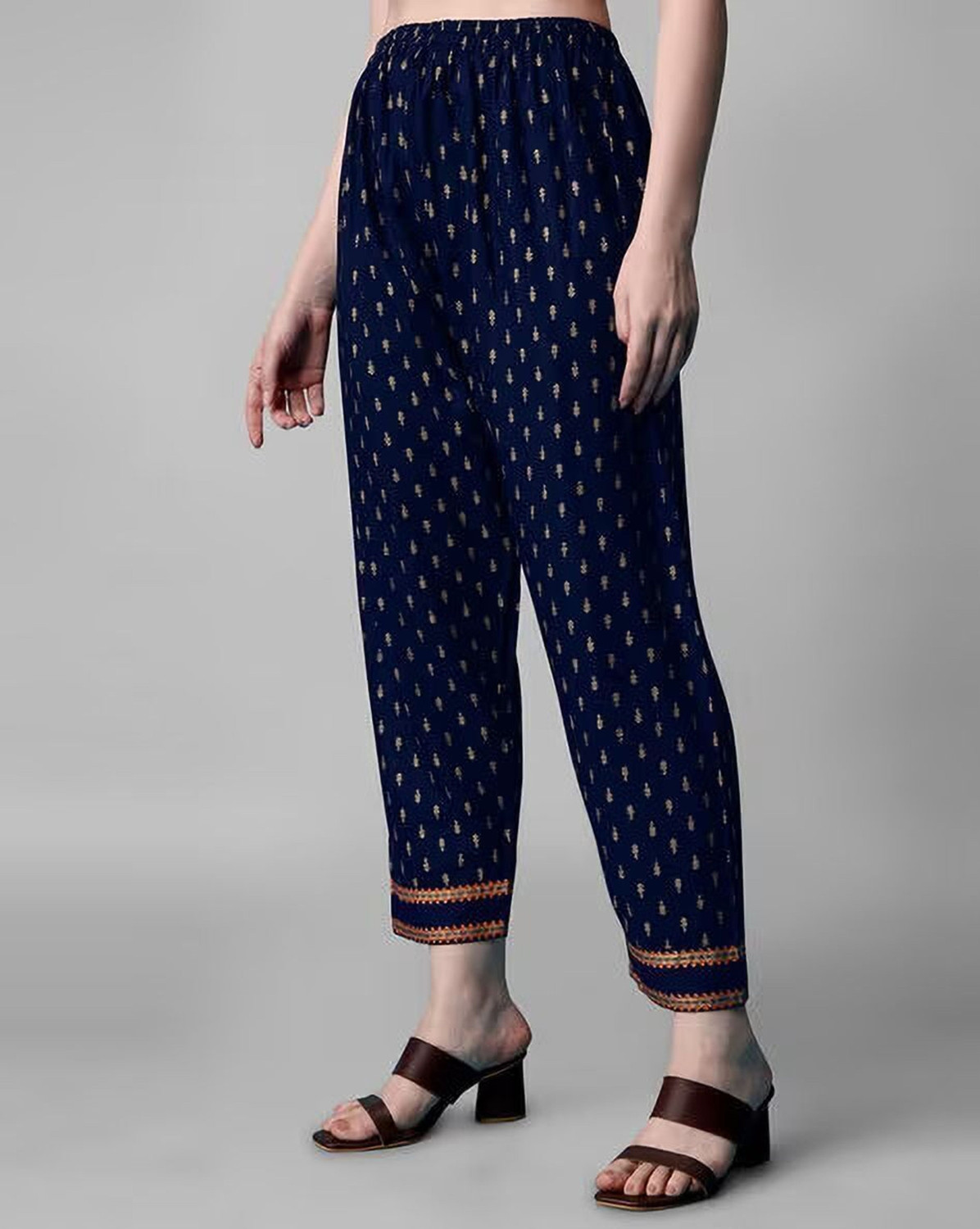 Image of Queens Fab Women Kurta Pant Dupatta Set