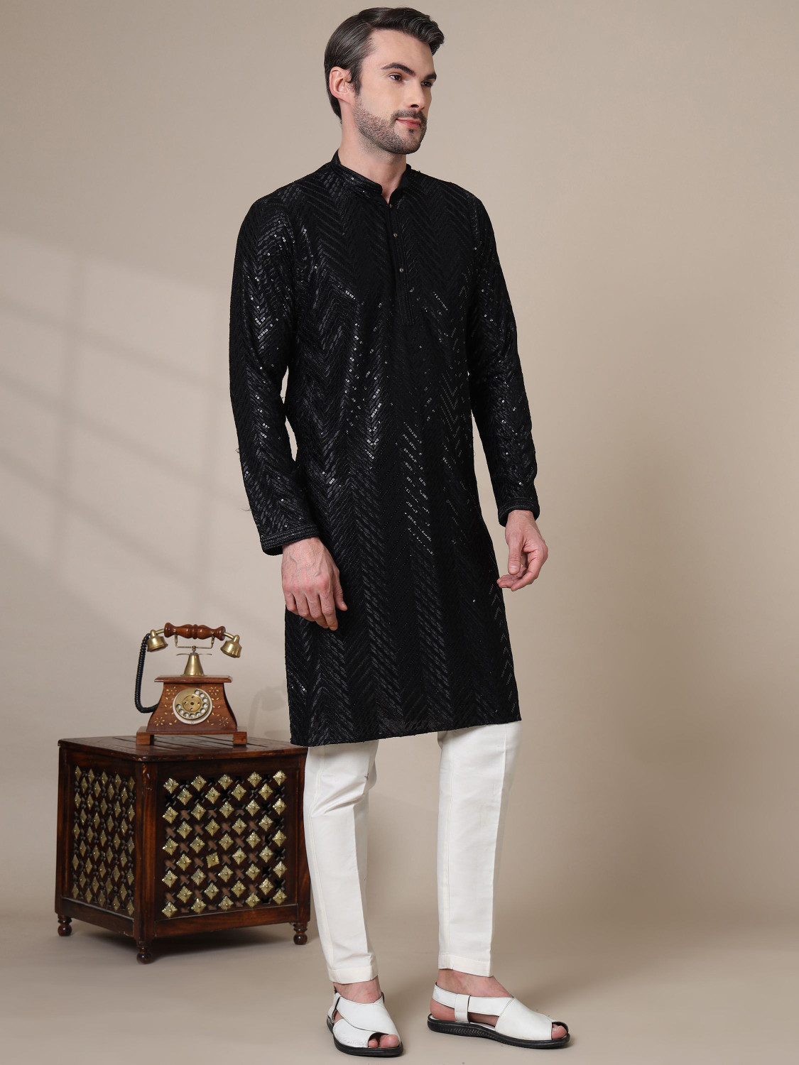 Image of ADHIRAJAN Men Kurta Pyjama Set