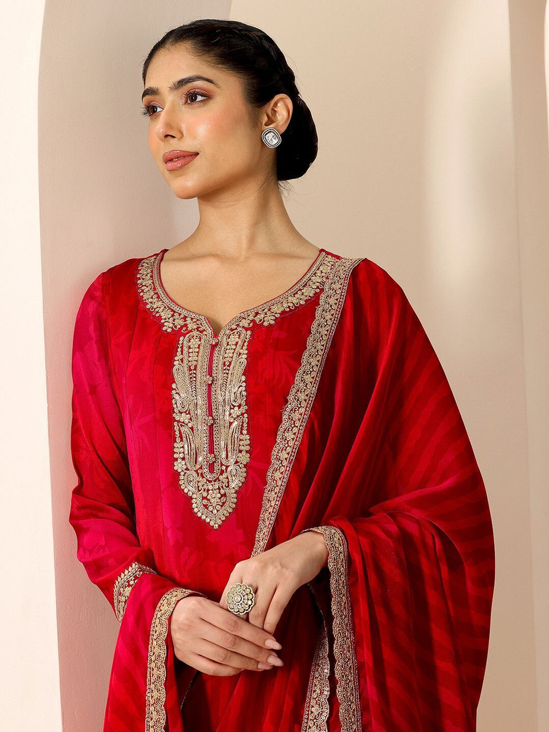 Image of LIBAS Women Kurta Pant Dupatta Set