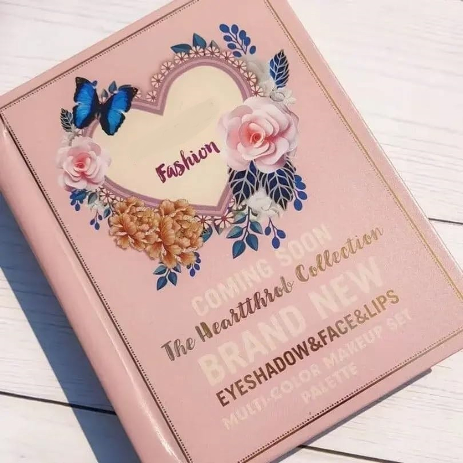 Image of URBANUCANBE Fashion 5-in-1 Makeup Book Palette 300 g