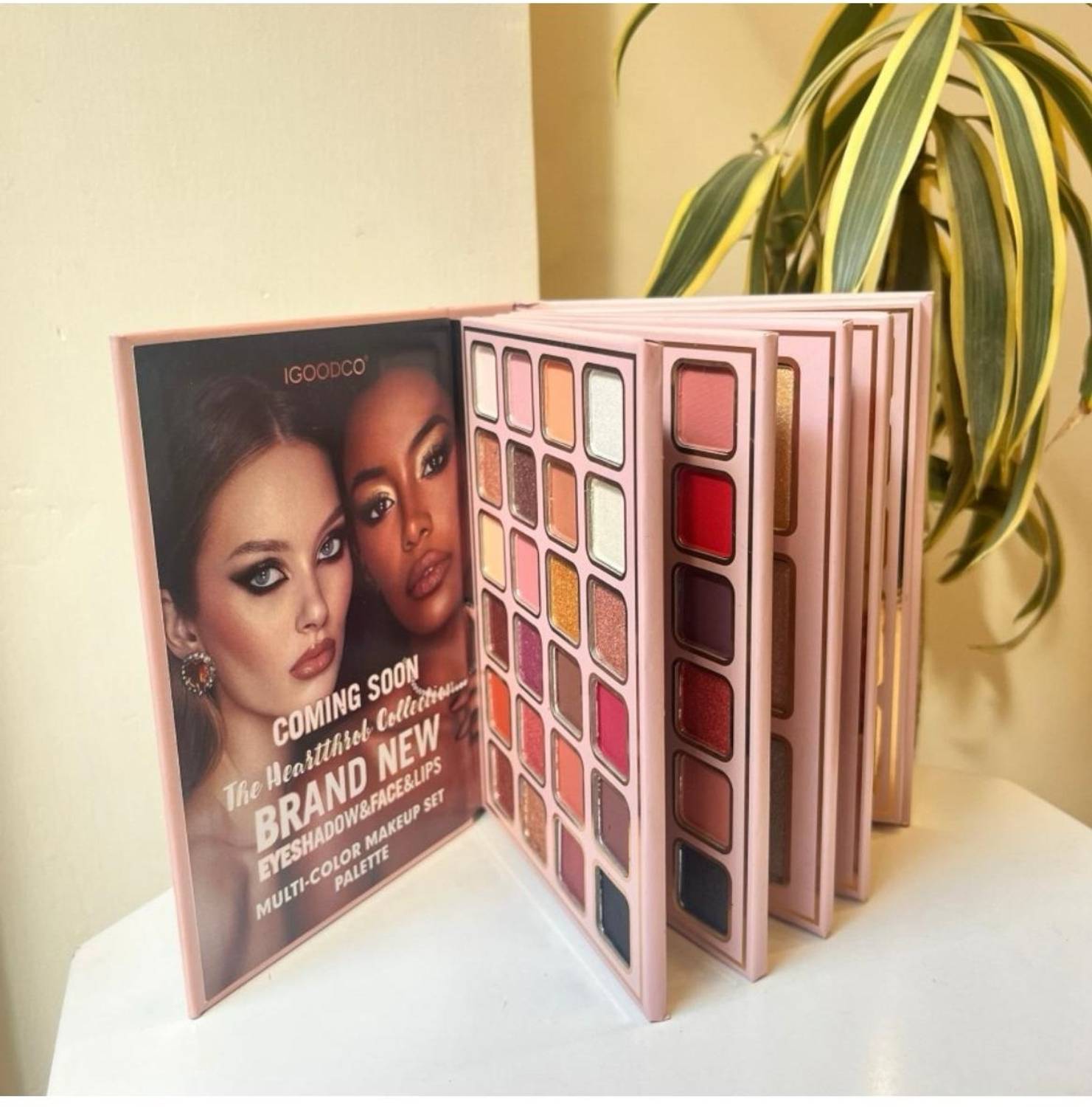 Pure 5-in-1 Makeup Eyeshadow Palette 80 g - Image 2