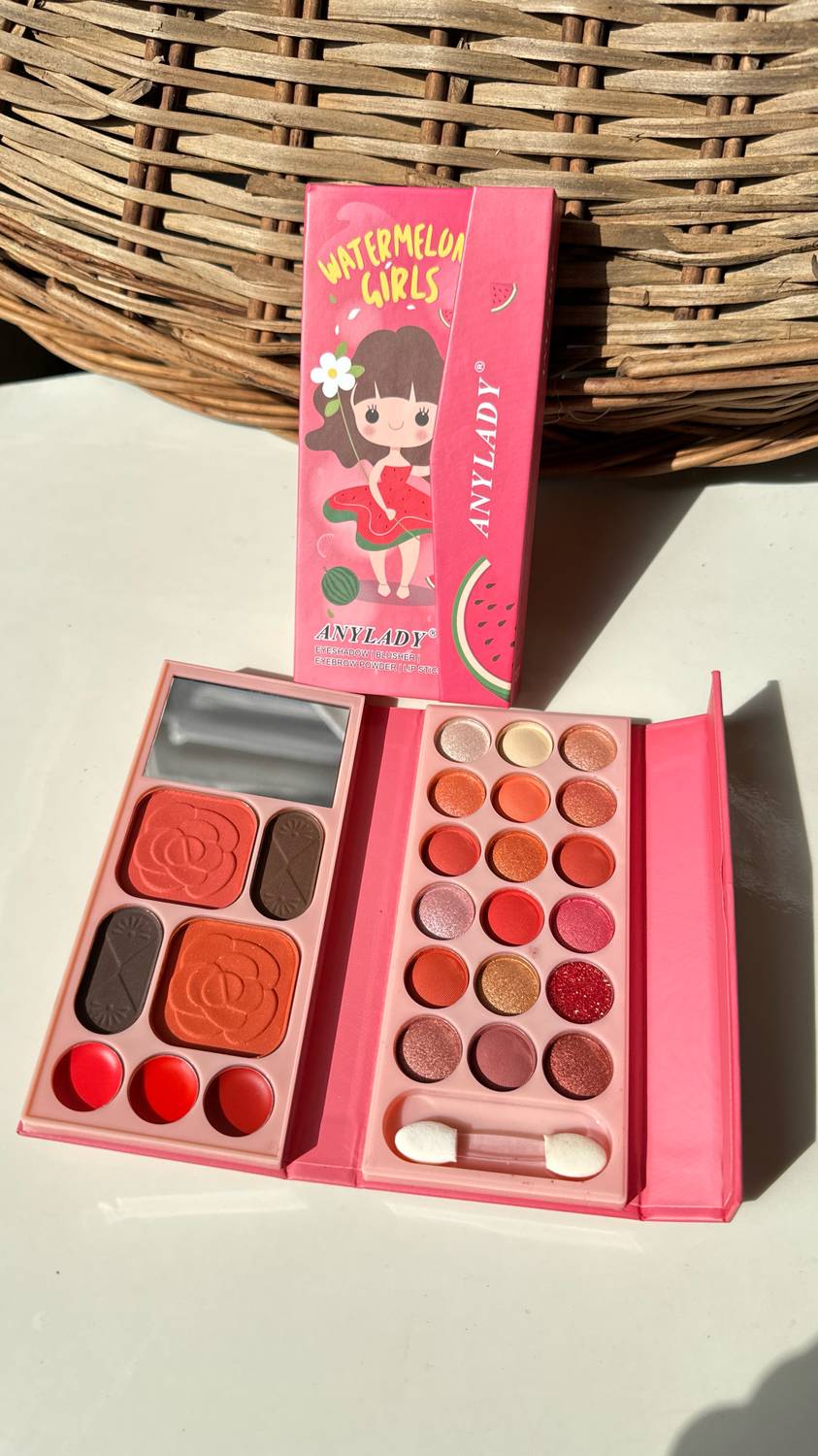 Bajajbeautyshop ANYLADY 5 in 1 makeup kit 10 ml