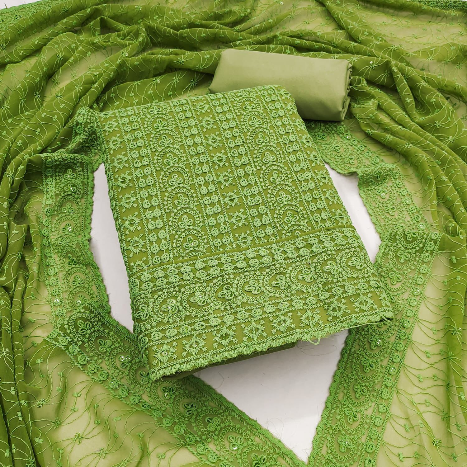 Image of GOPALTEXTILE Georgette Embroidered Salwar Suit Material
