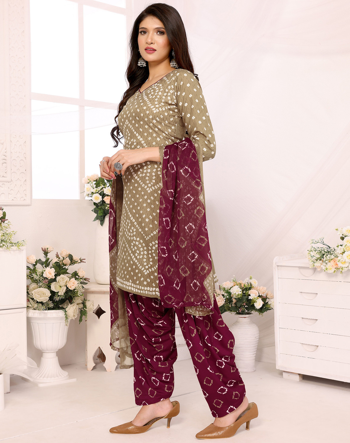 Image of YASHIKA Unstitched Crepe Salwar Suit Material Floral Print