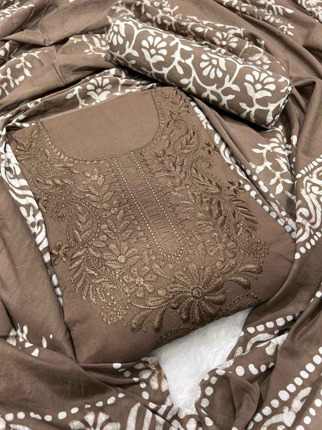 Image of Farooq Dyeing Pure Cotton Embroidered Salwar Suit Material