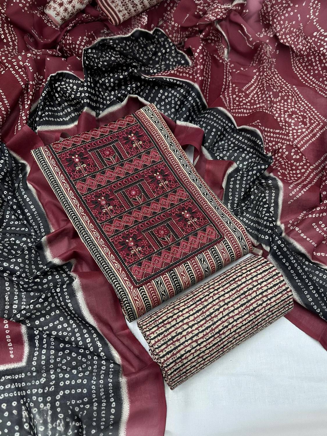 krishna boutique Pure Cotton Printed Salwar Suit Material