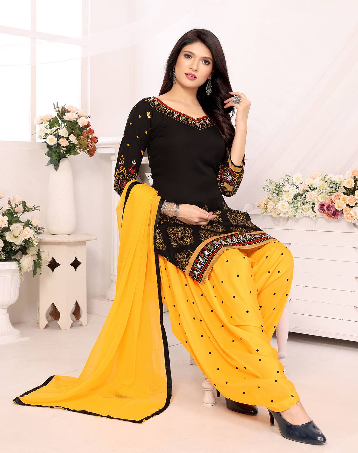 Aagam Crepe Printed Salwar Suit Material