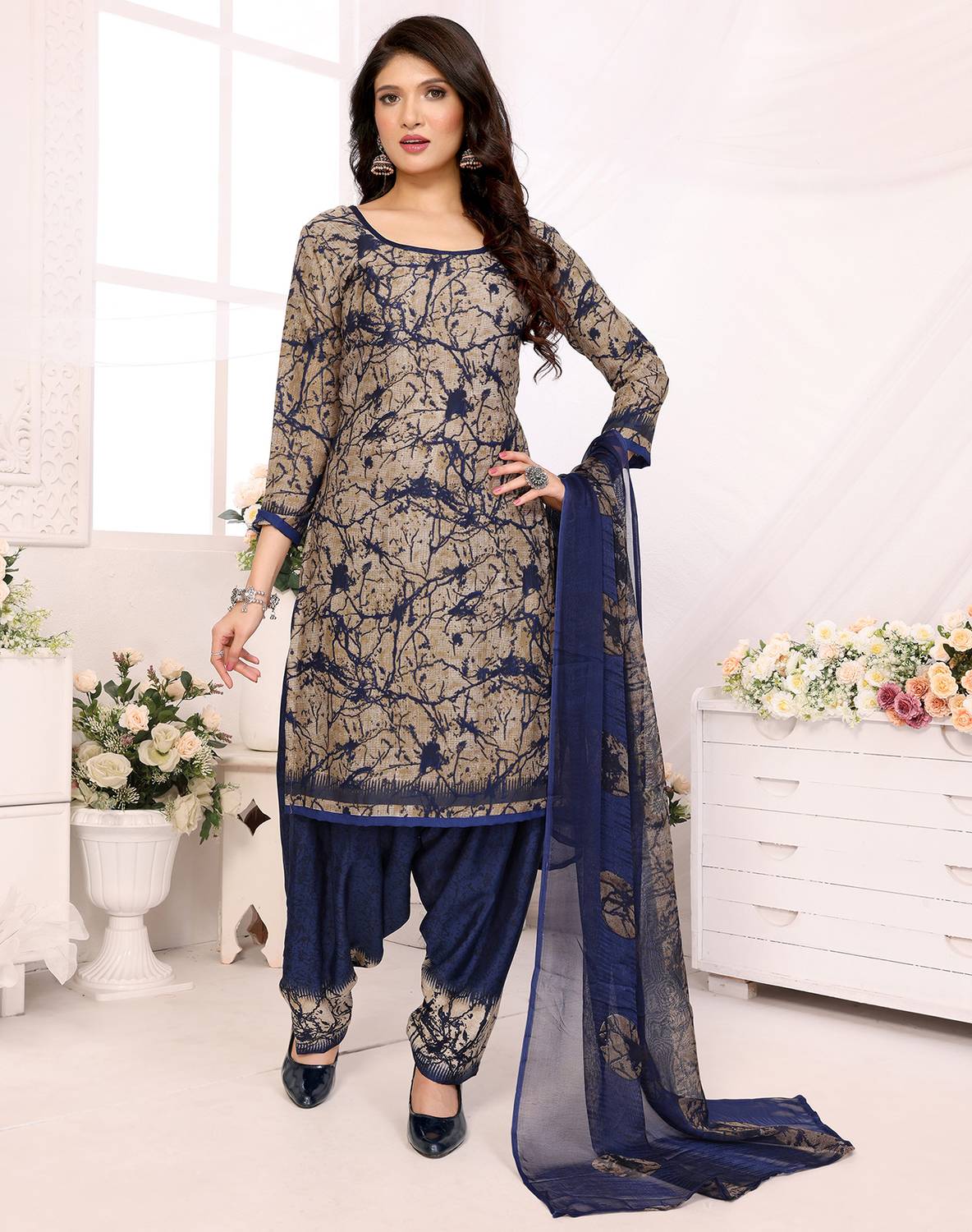 Aditi Fashion Crepe Printed Salwar Suit Material