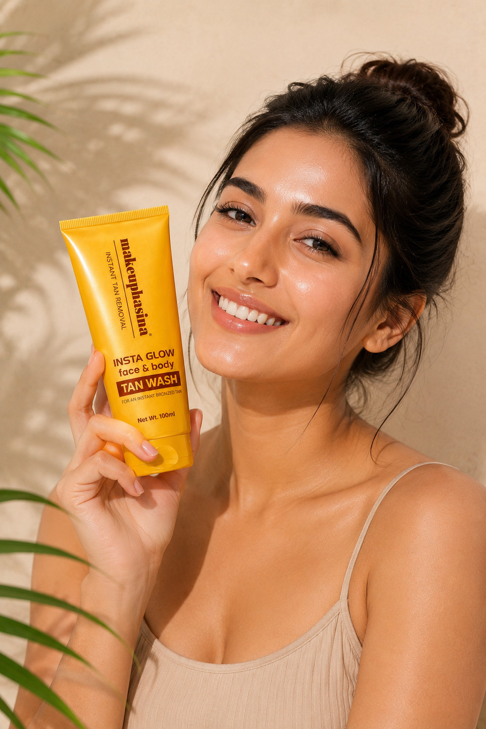 Image of Makeuphasina Insta Glow Tan Wash Face Wash
