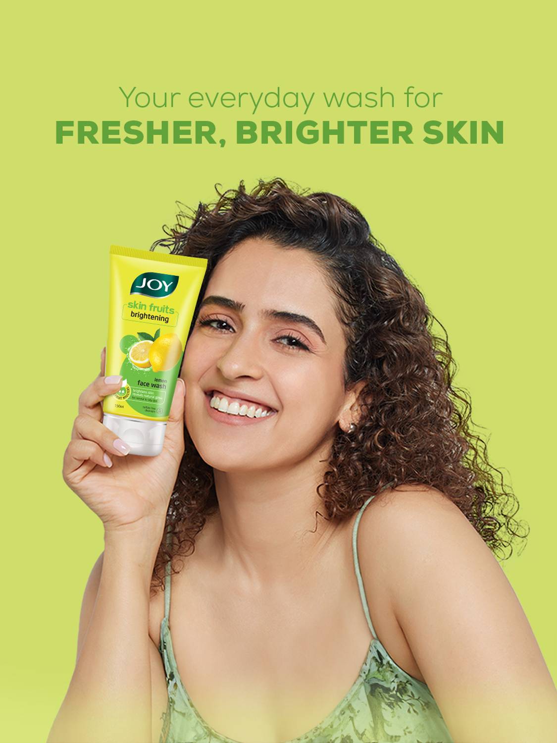 Joy Skin Fruits Brightening Lemon Face Wash 200 ml - Image 2