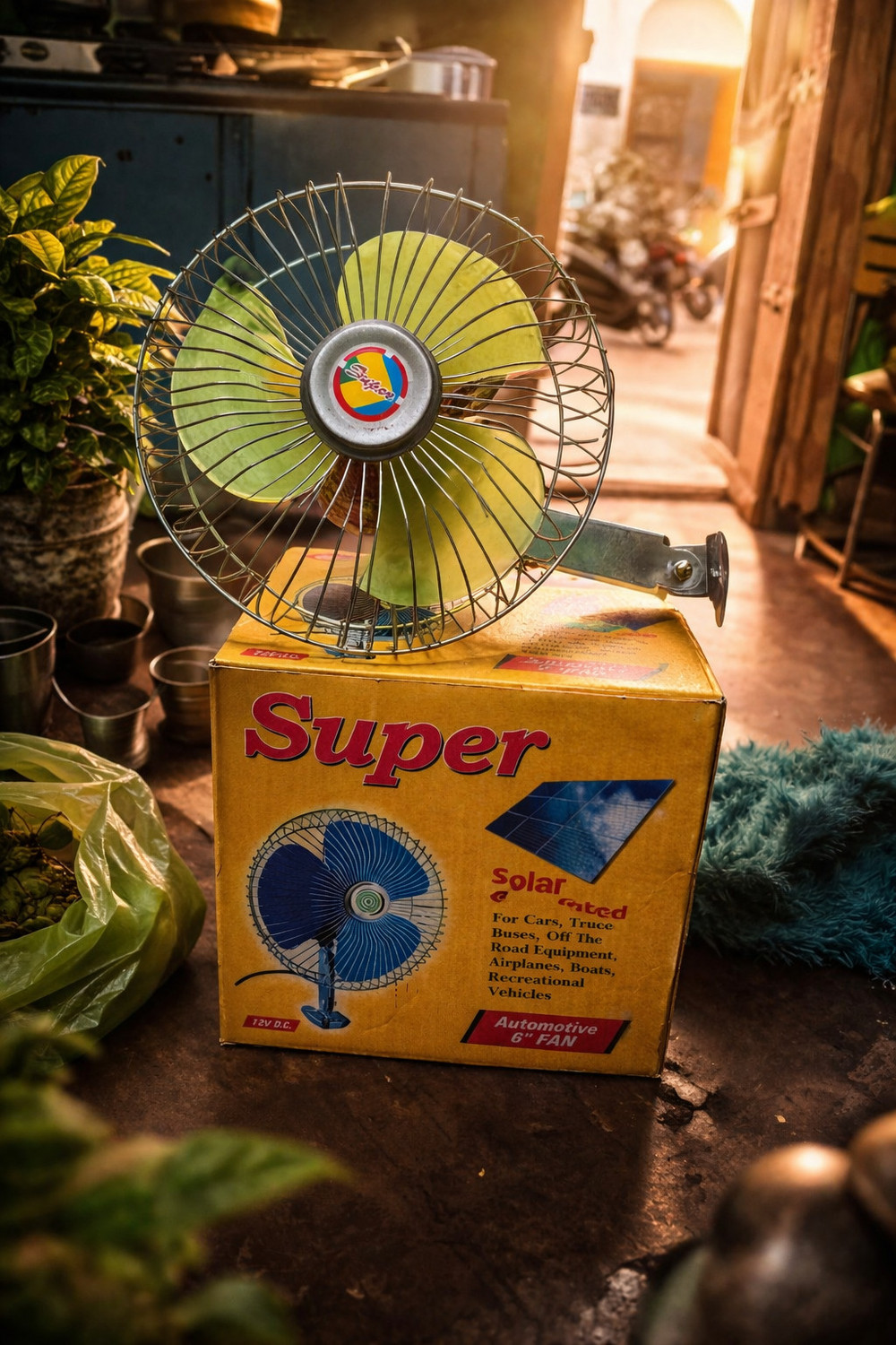 Image of ishika Minifan with 2 Months Warranty 1 mm Table Fan