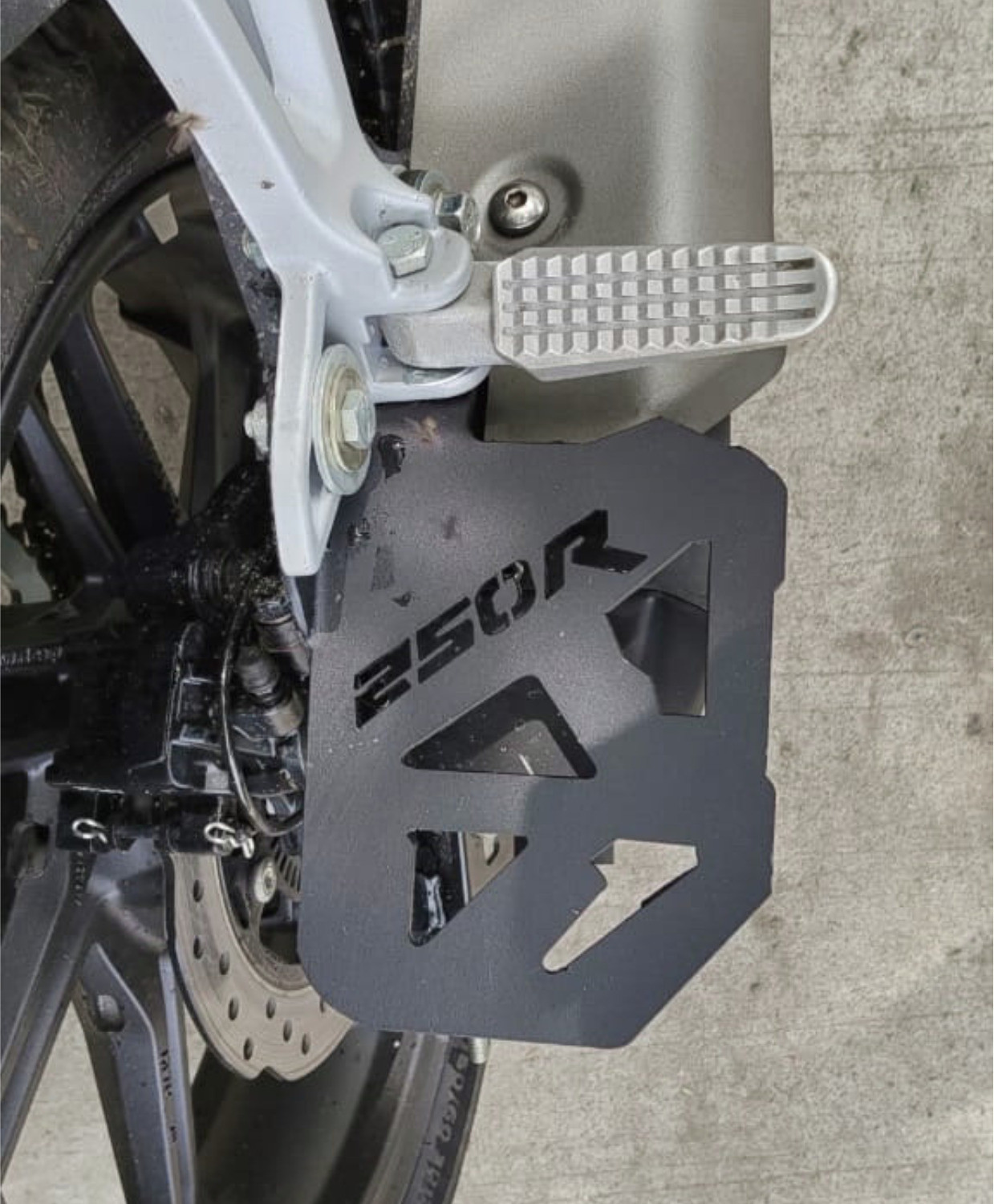 Image of KILLERRYDER Pillion Footrest Compatible with Hero Xtreme 250R (Left & Right) Foot Rest