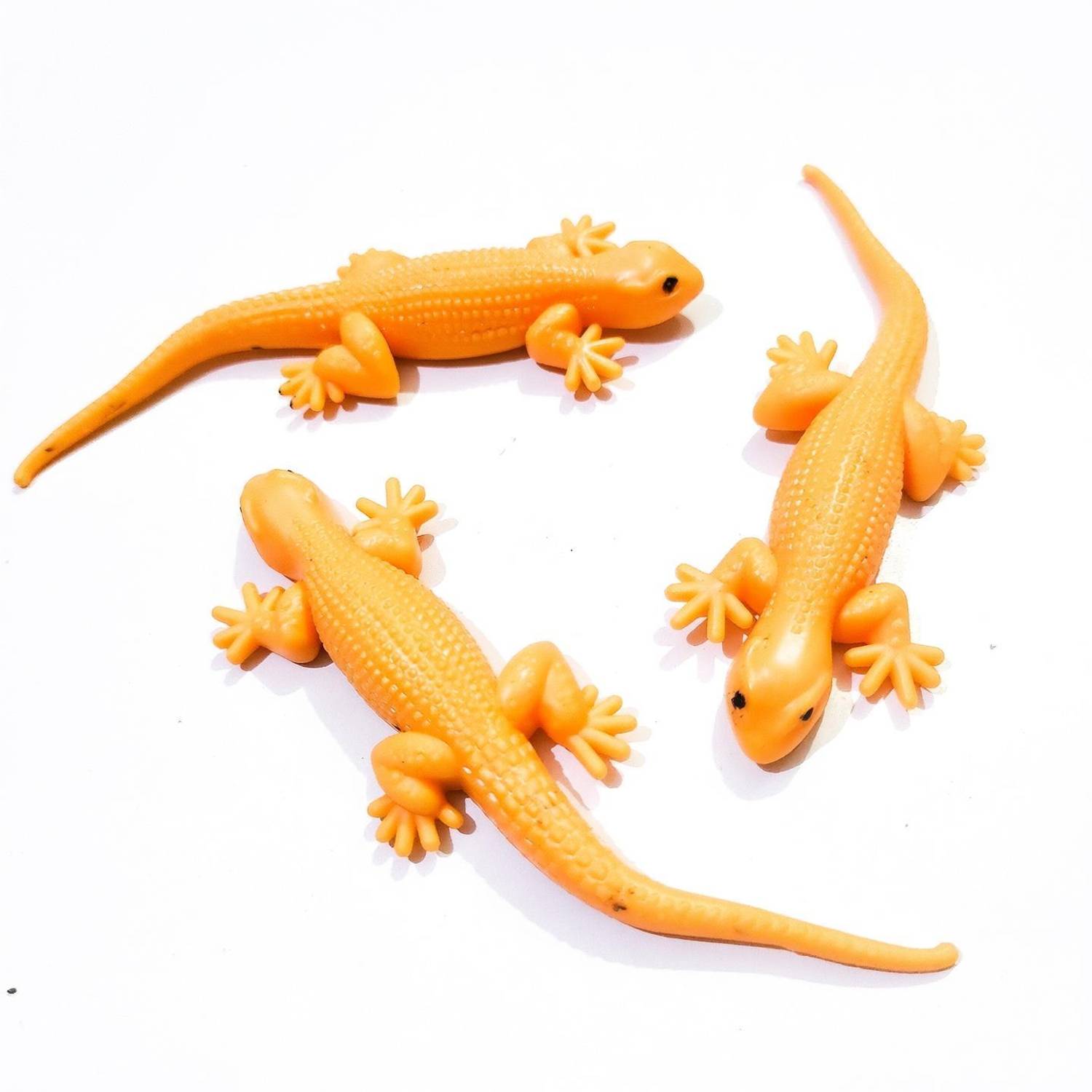 4GX Halloween Special 3 Fake Lizard House Gecko Rubber Practical Jokes Prank Trick Toys for Boys and Girls Prank Gag Toy