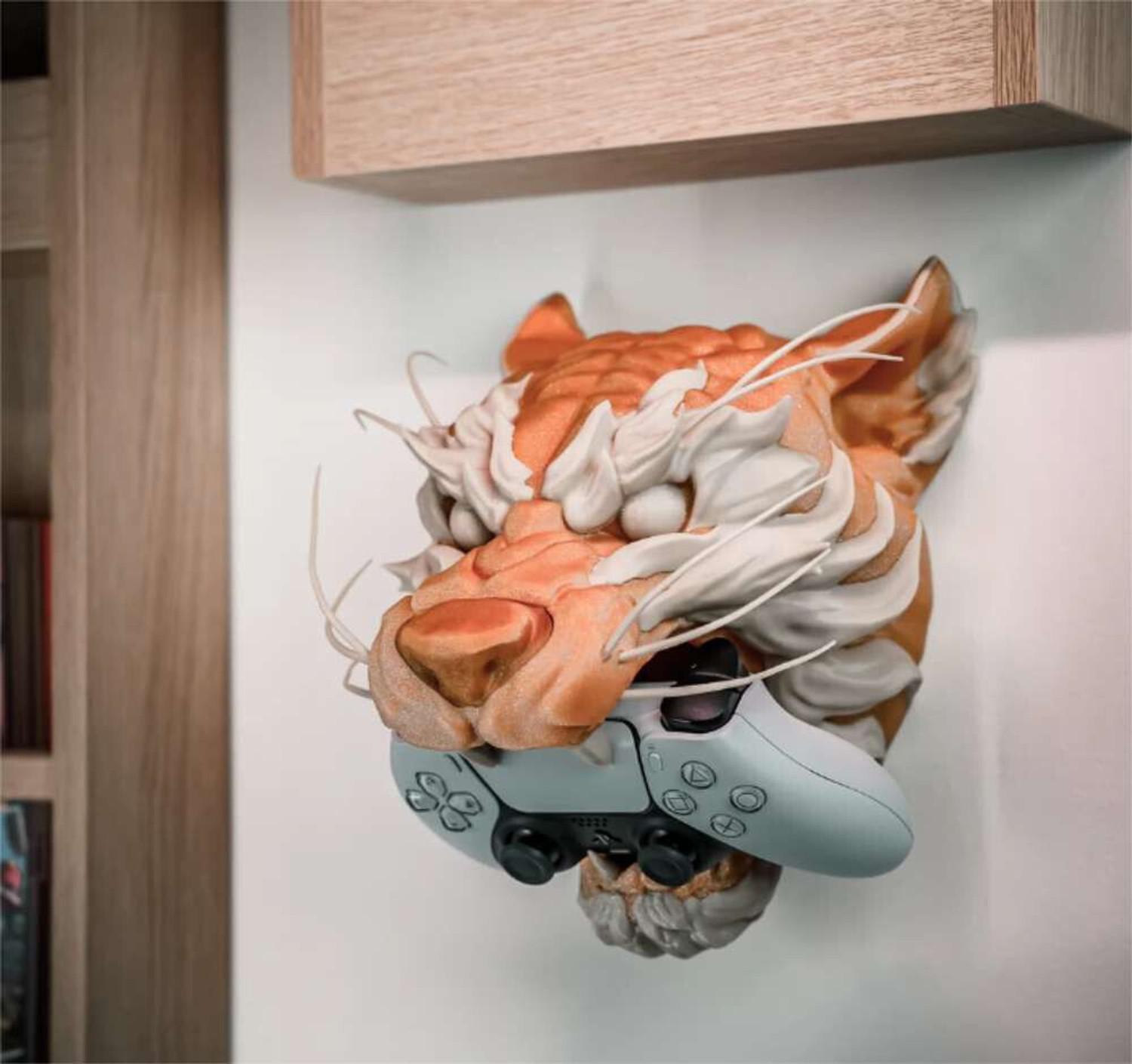Image of Vaali Store Controller Holder - Wall-Mounted & Desk NA GB