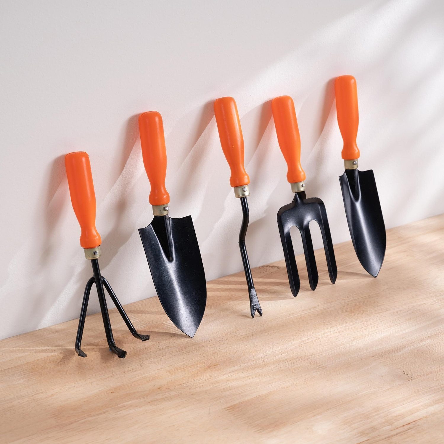 Image of UGAOO Essential Gardening Hand Tools- 5 Pcs Garden Tool Kit