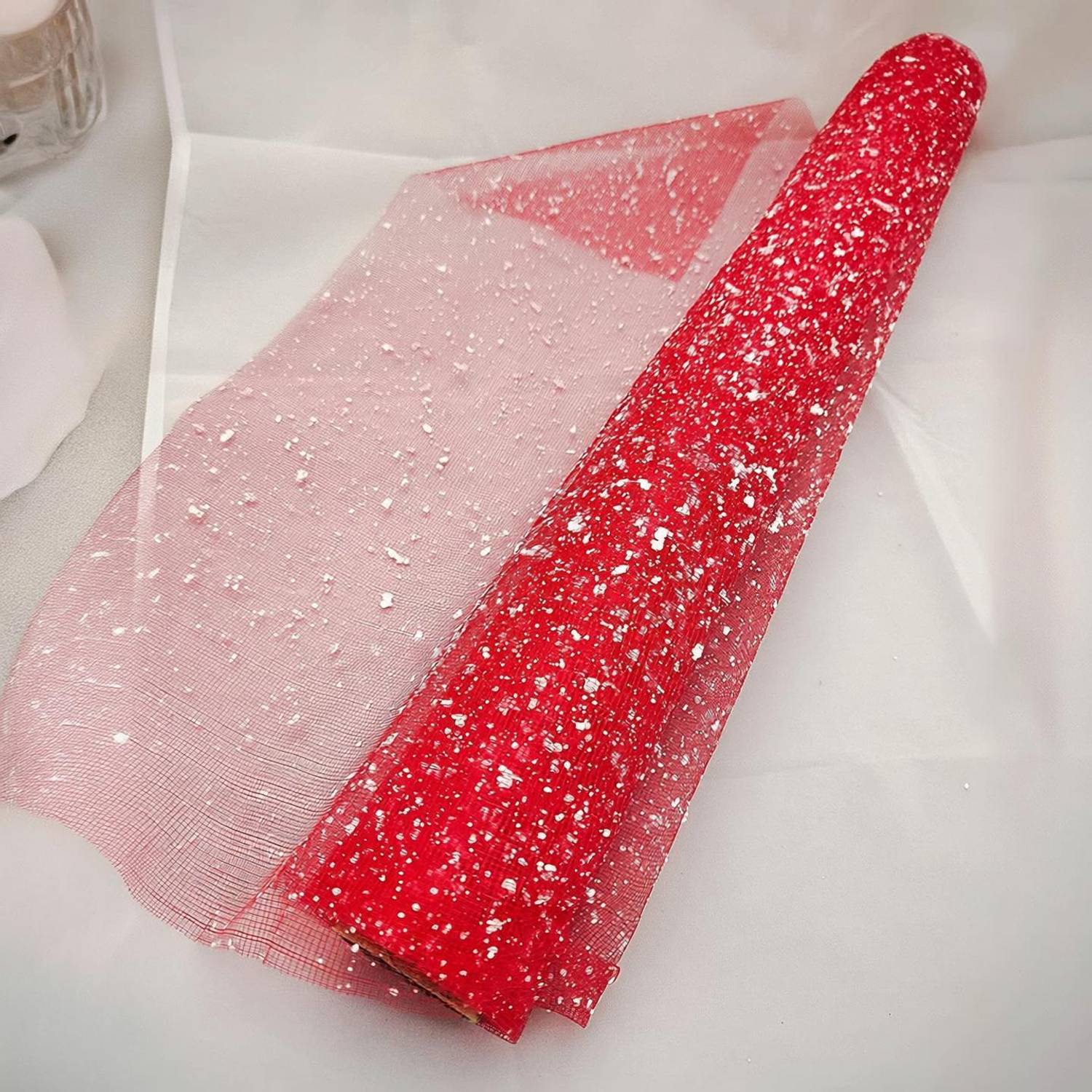3A Featuretail Red Snow Net Fabric Roll for Flowers/Gift Wrapping & Decoration Polyster Gift Wrapper