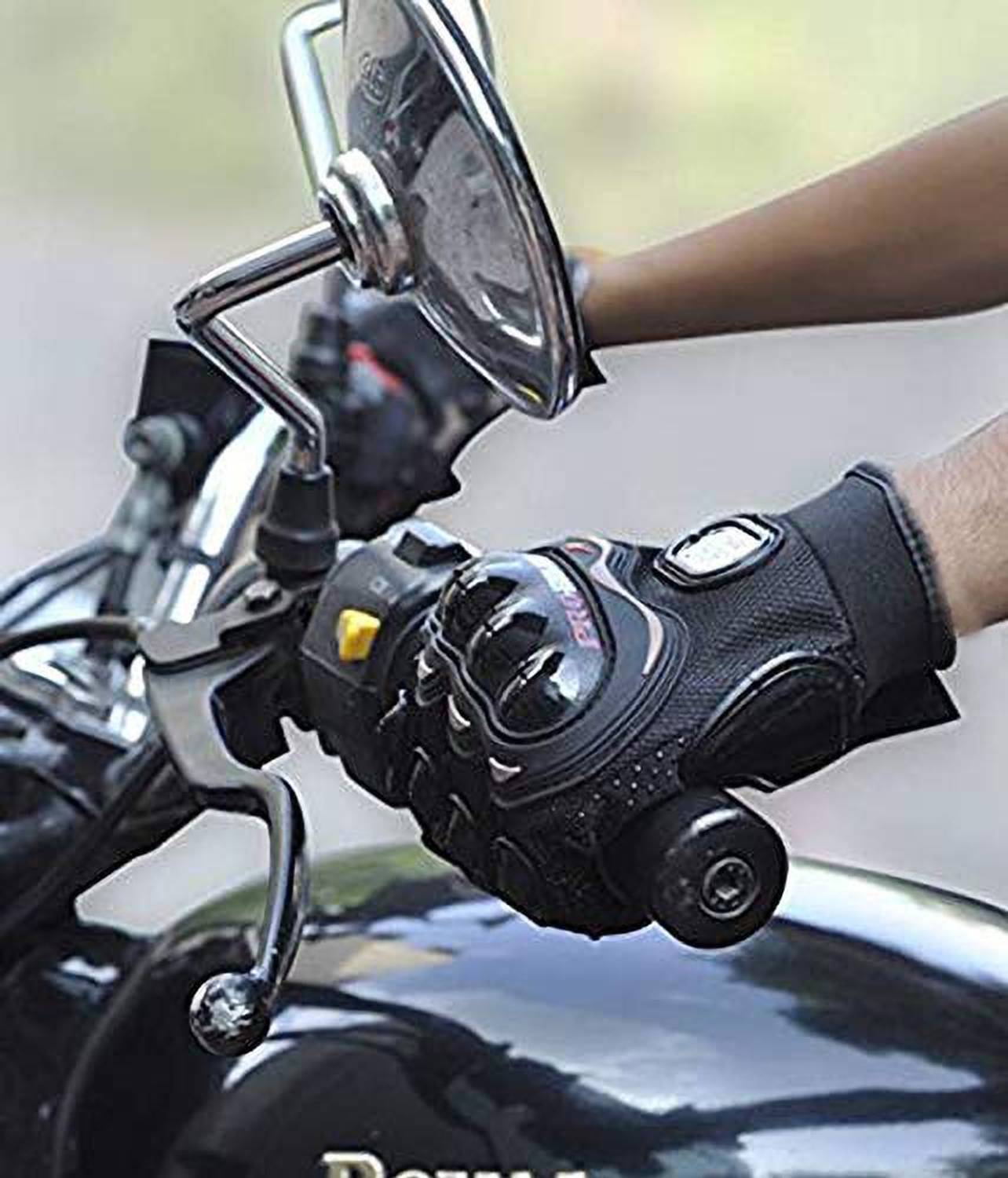 BuyFeb Printed Protective Gloves - Image 2