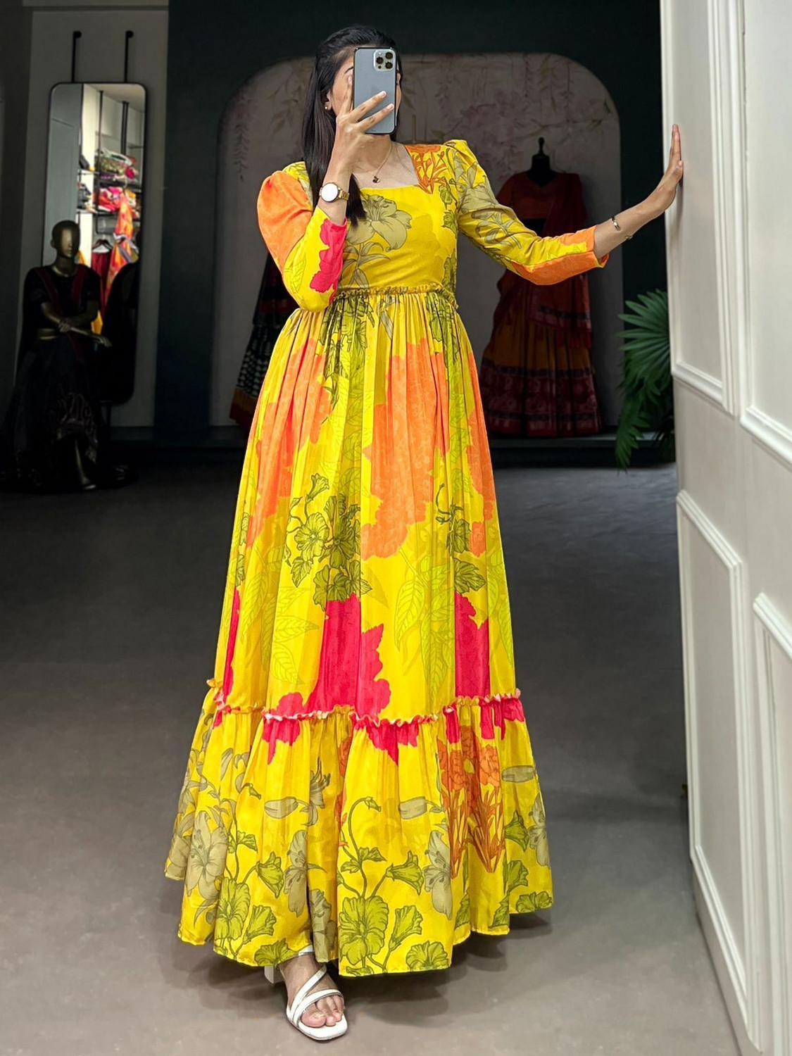 Image of LAVESSI Flared /A-line Gown