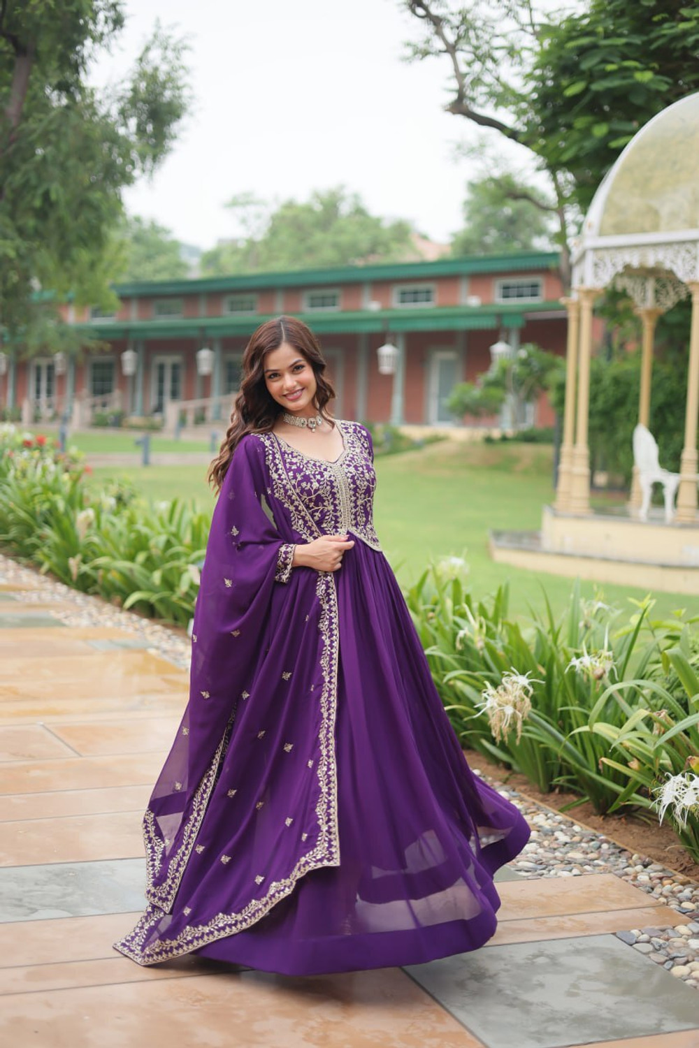 Image of livewear Flared /A-line Gown