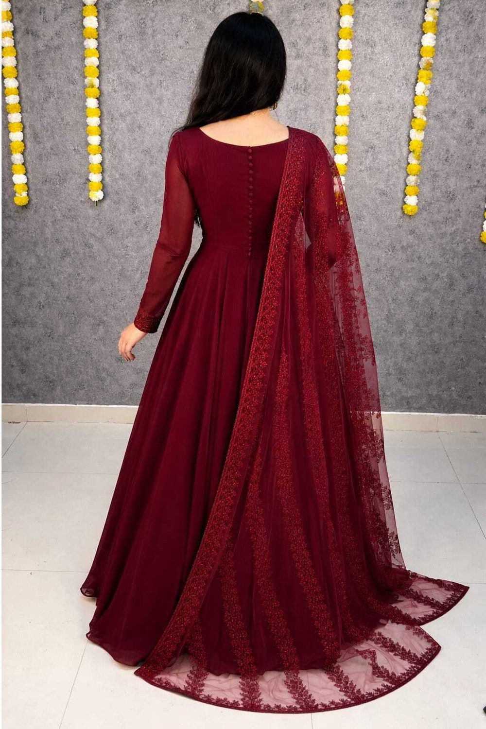 Image of HAYAN STYLISTA Anarkali Gown