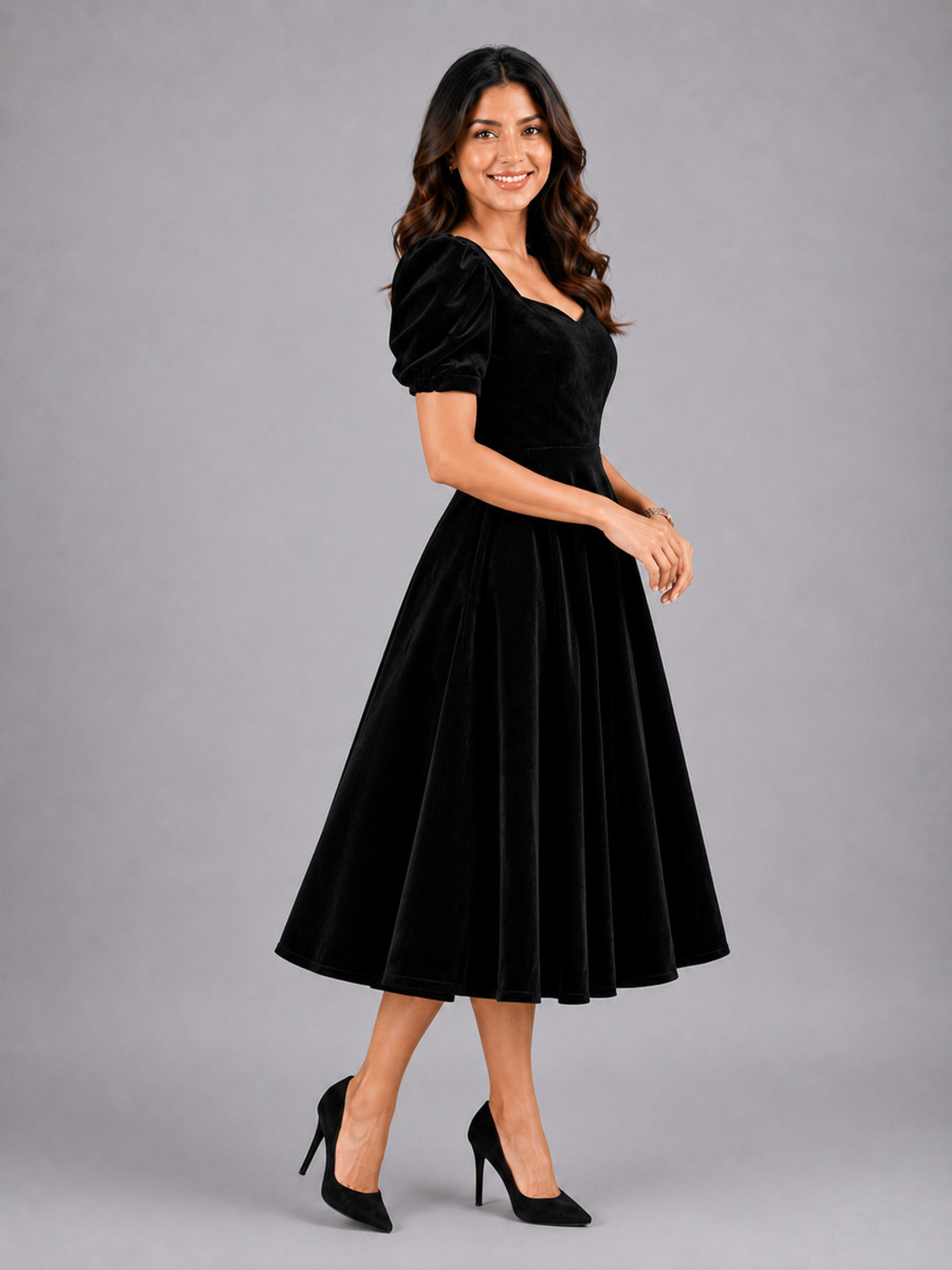 Image of Aumira Flared /A-line Gown
