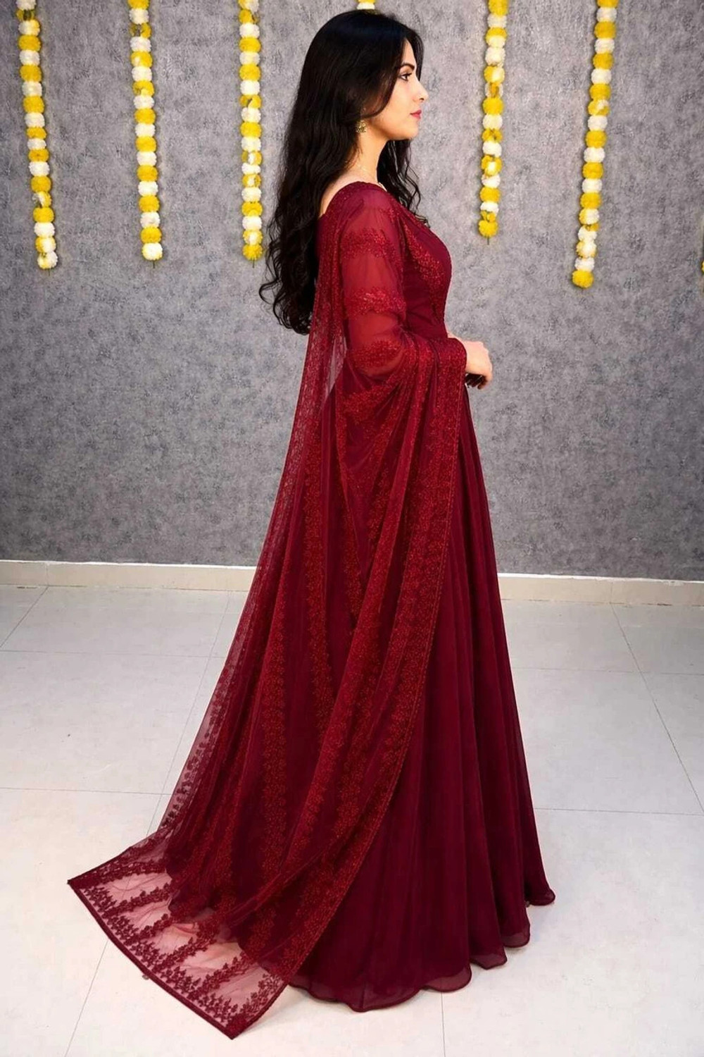 Image of WELLCRAFT Anarkali Gown
