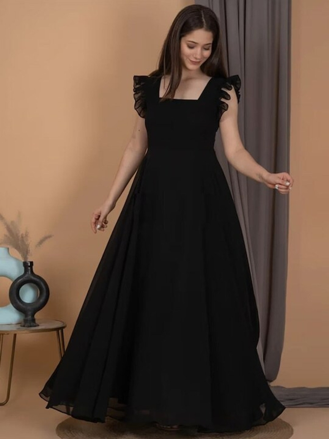Image of Estela Flared /A-line Gown