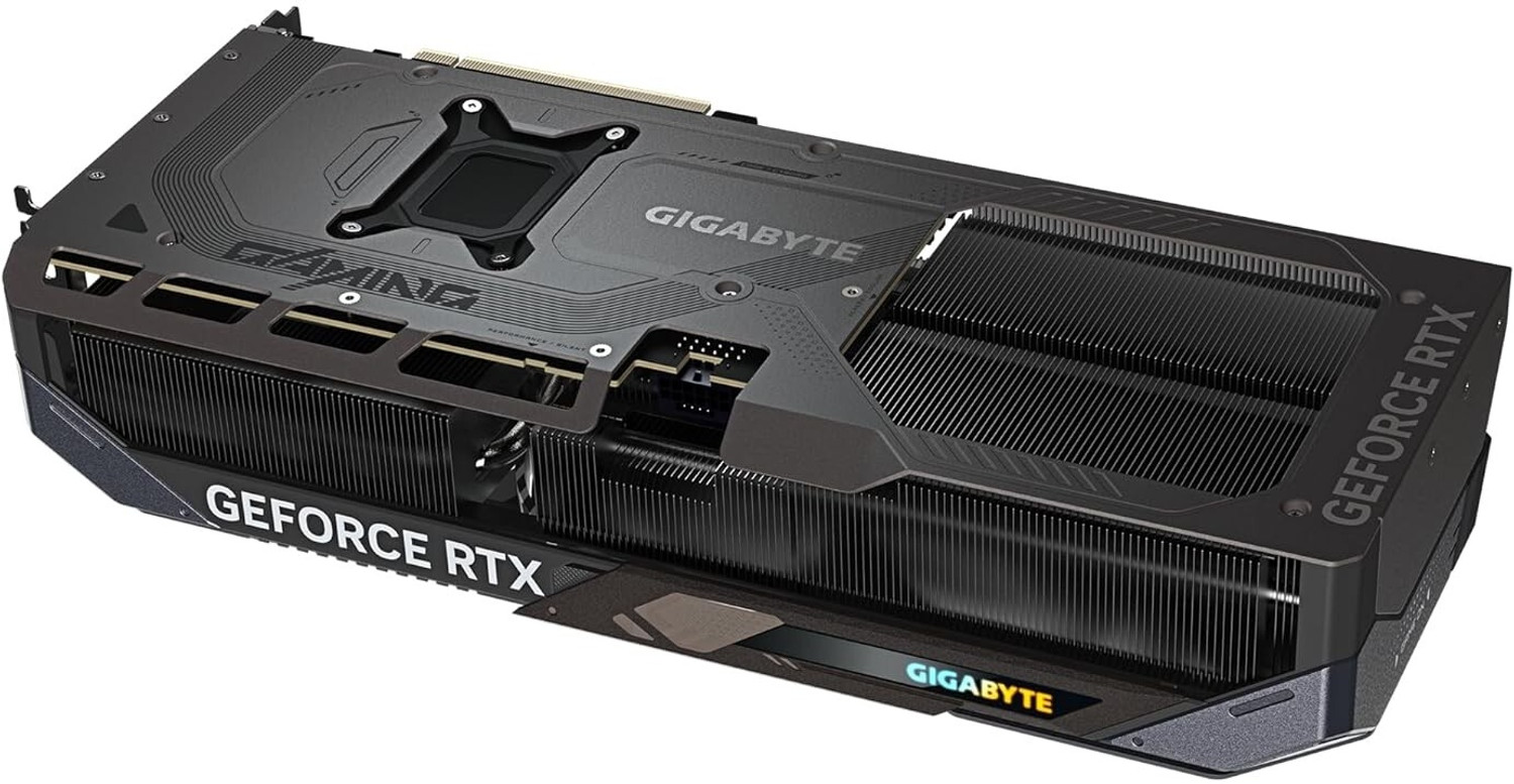 Image of GIGABYTE Geforce Rtx 5070 Ti Gaming Oc 16Gb Gddr7 Graphics Card GDDR7 16 GB Intel Chipset 256 bit 2588 MHz Graphics Card