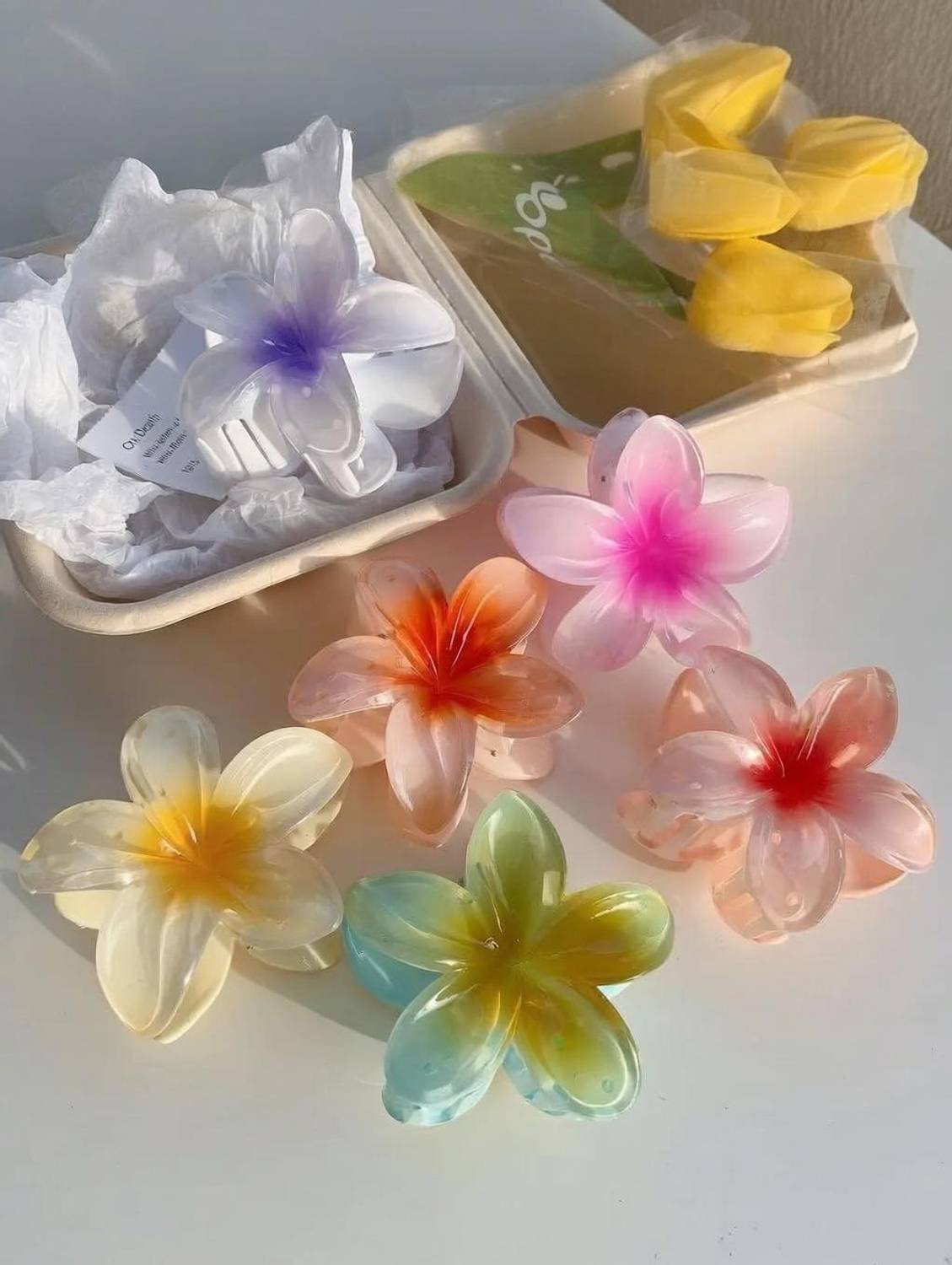 Amirah Korean Cute Glossy Multicolor Flower Hair Clip Clutcher for Girls Pack of 6 Hair Claw