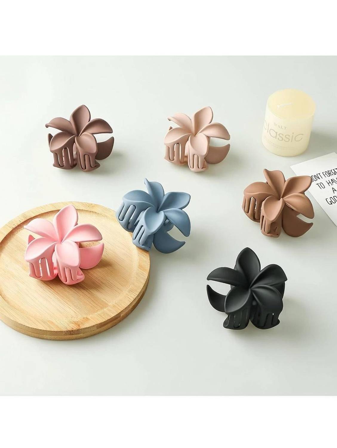 Amirah 1 PCS Flower Hair Claw Clips Nonslip Matte Hair Clips for Women Hair Claw