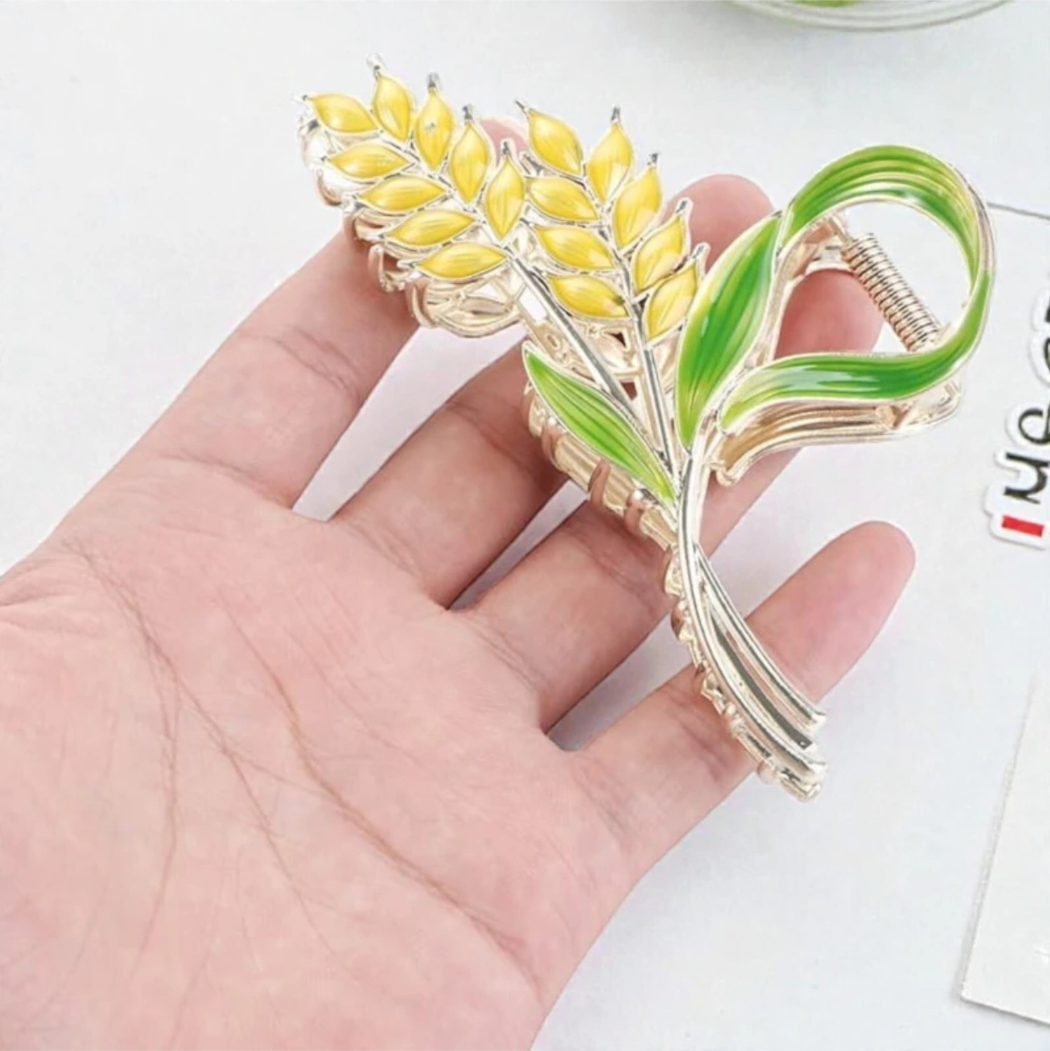 Image of Blubby Elegant Floral Metal Hair Claw Clip 2pcs Combo for Women & Girls Hair Claw
