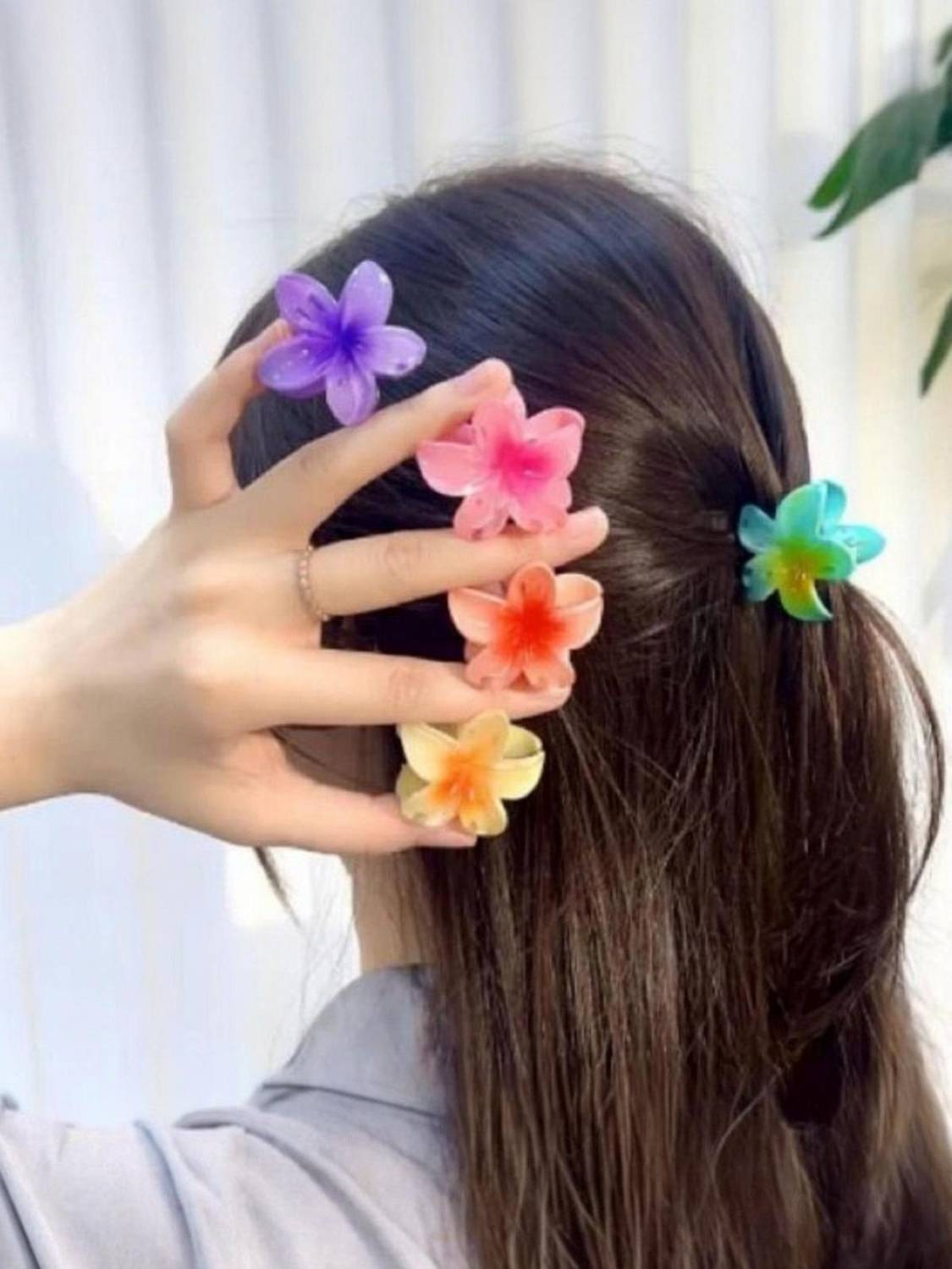 Aayra Pack of 5 Small Size Flower Clip Hair Clutcher For style & Fashion Women & Girls Hair Claw