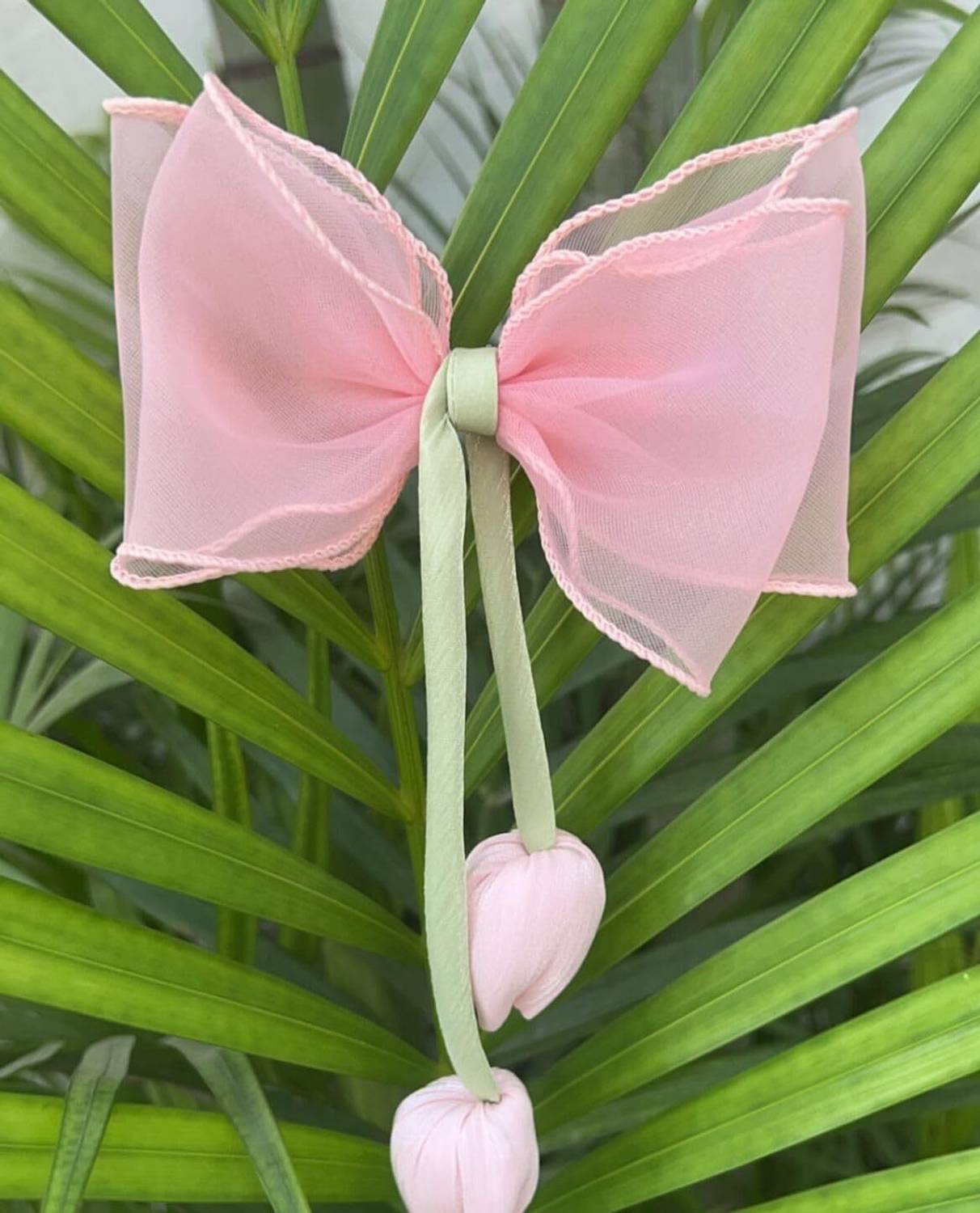 AALIYA INTERNATIONAL Pink Tulle Hair Bow Ties, Decorative Floral Accessory for Girls Hair Clip